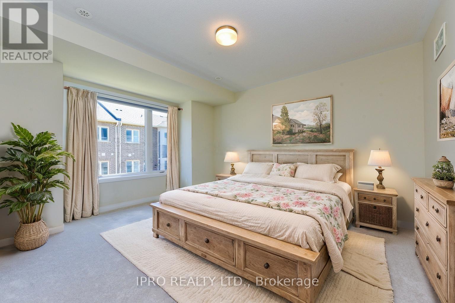 












3523 POST ROAD

,
Oakville (GO Glenorchy),




Ontario
L6H7W5

