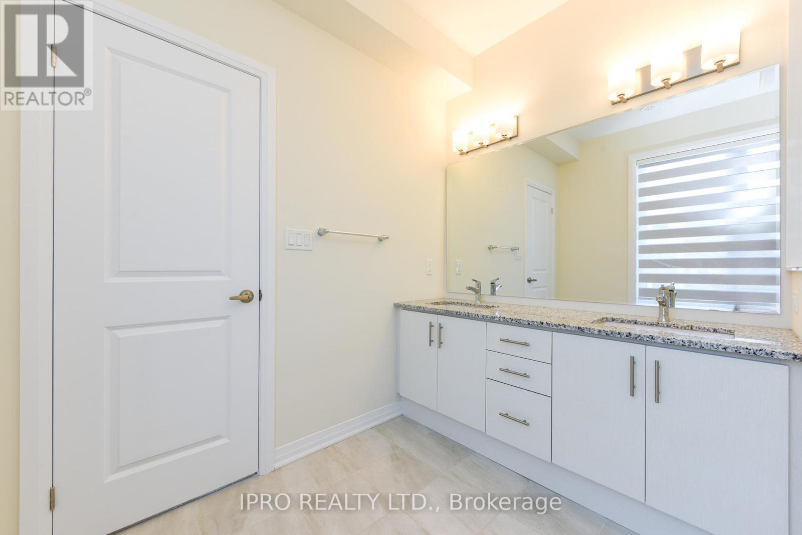 












3523 POST ROAD

,
Oakville (GO Glenorchy),




Ontario
L6H7W5

