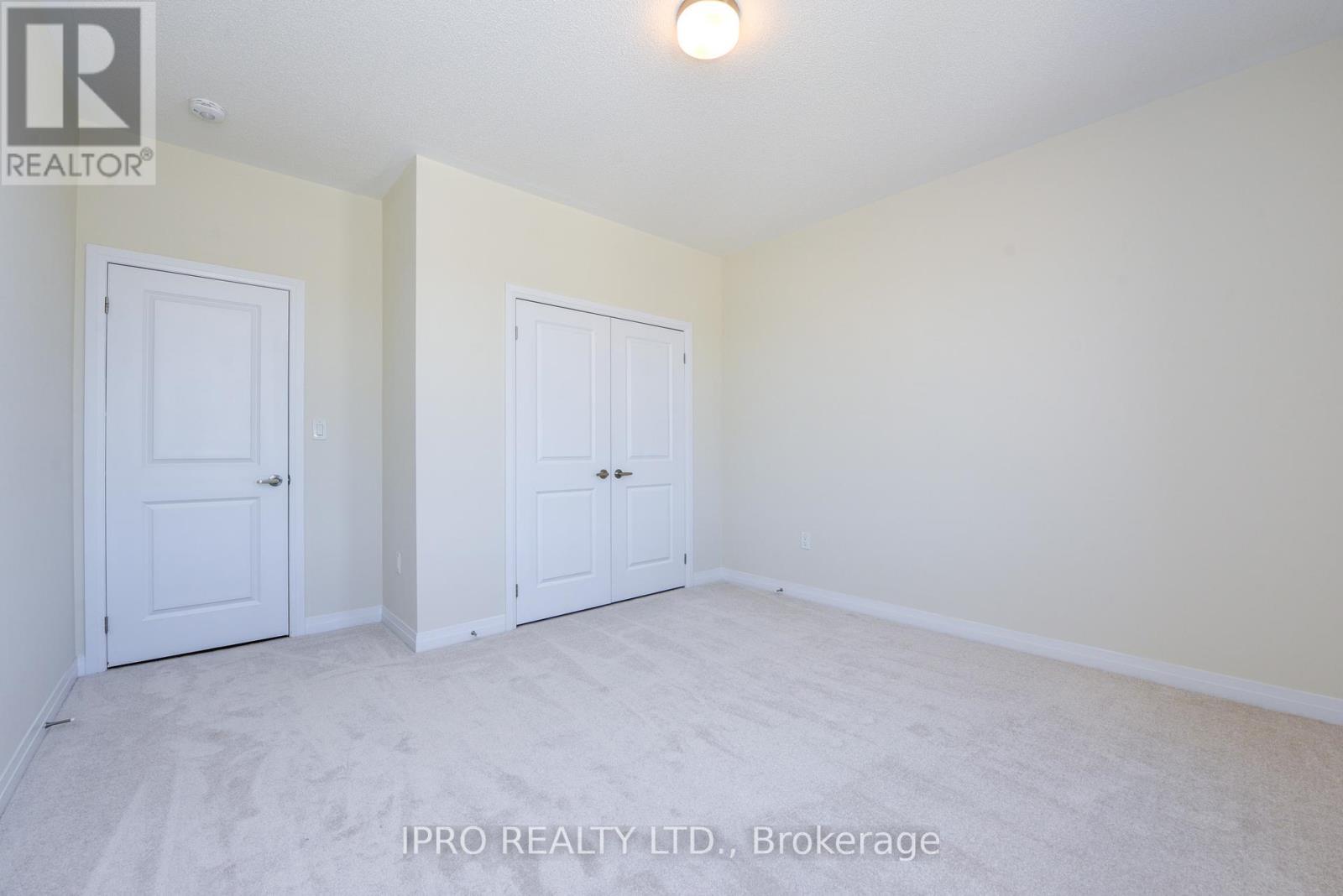 












3523 POST ROAD

,
Oakville (GO Glenorchy),




Ontario
L6H7W5

