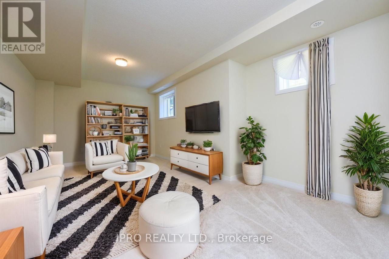 












3523 POST ROAD

,
Oakville (GO Glenorchy),




Ontario
L6H7W5


