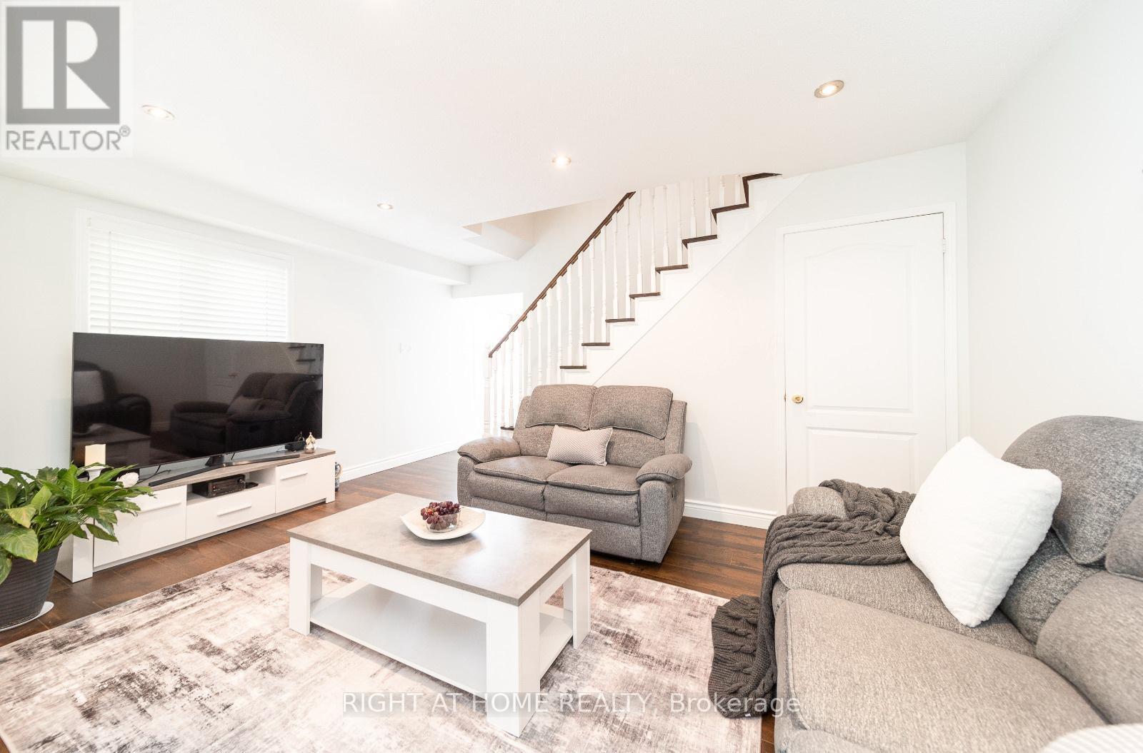 












133 - 1292 SHERWOOD MILLS BOULEVARD

,
Mississauga (East Credit),




Ontario
L5V2G8

