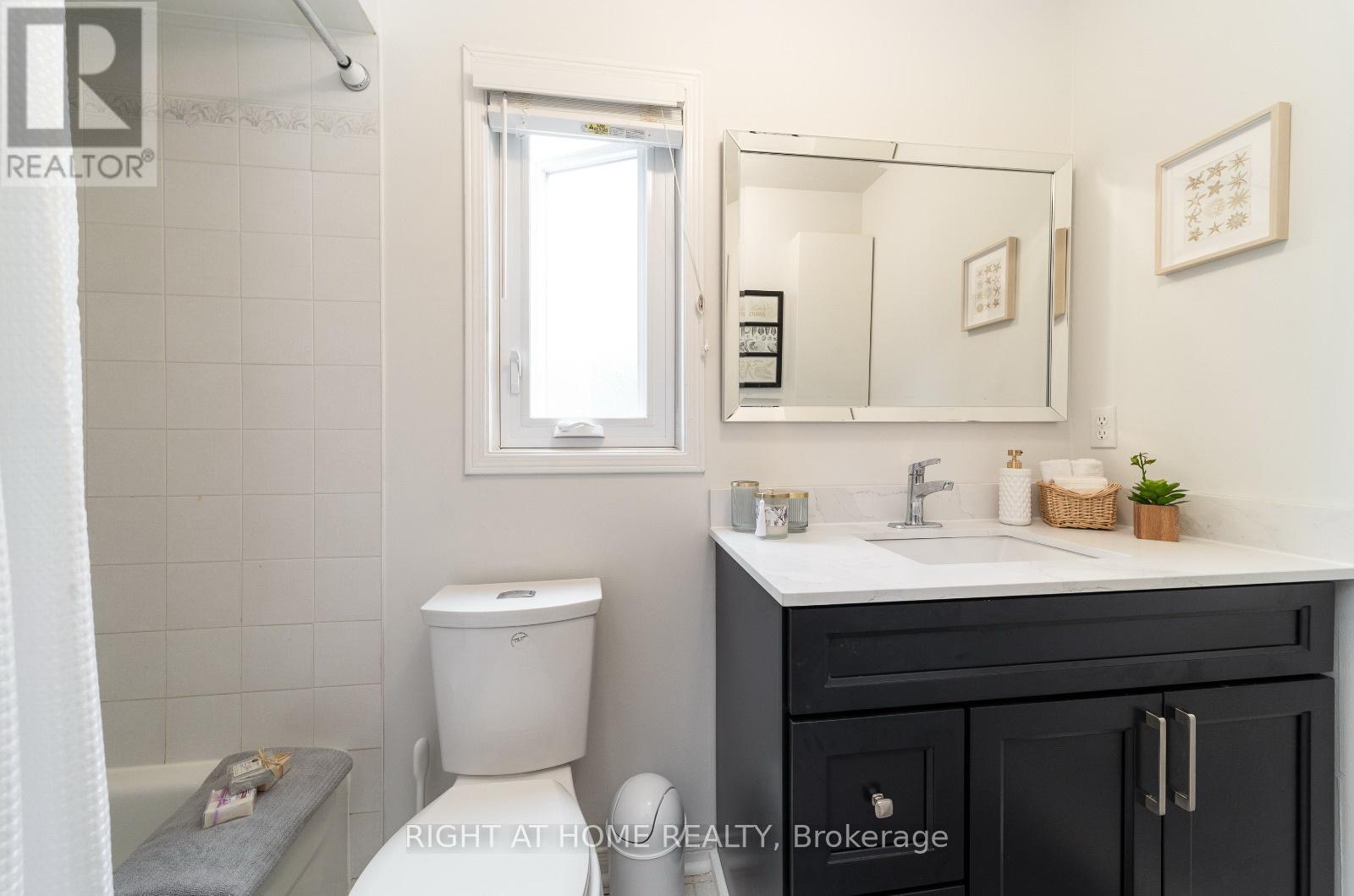 












133 - 1292 SHERWOOD MILLS BOULEVARD

,
Mississauga (East Credit),




Ontario
L5V2G8

