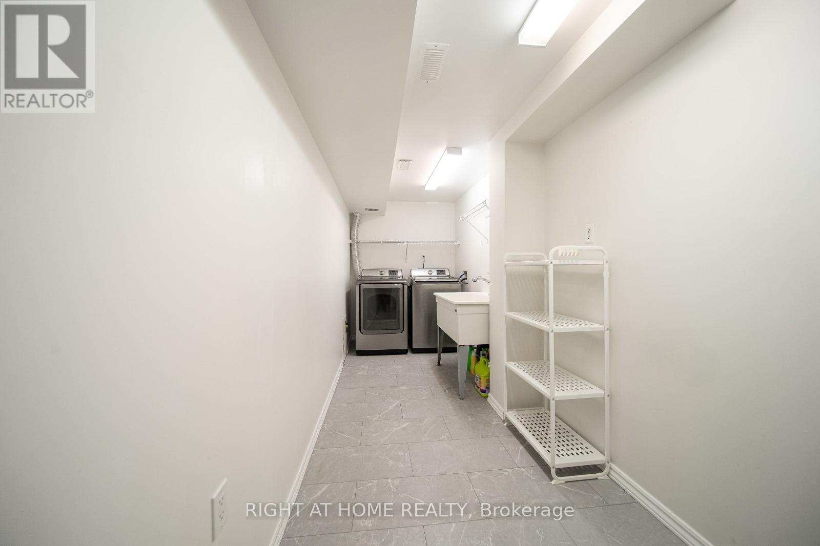 












133 - 1292 SHERWOOD MILLS BOULEVARD

,
Mississauga (East Credit),




Ontario
L5V2G8

