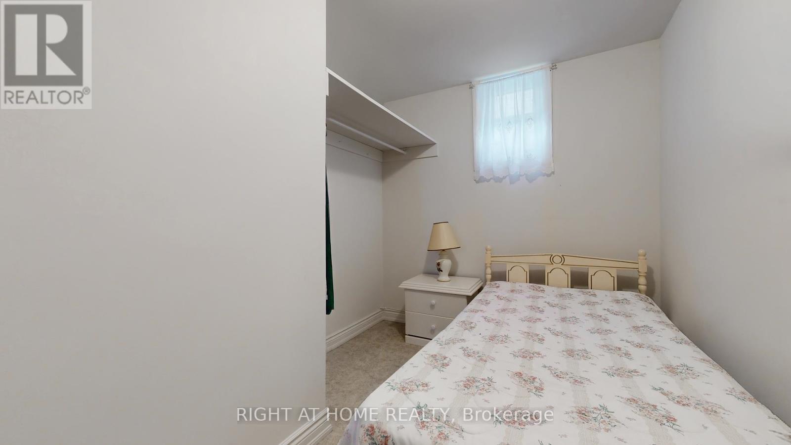 












1159 GLENGROVE AVENUE W

,
Toronto (Yorkdale-Glen Park),




Ontario
M6B2K5

