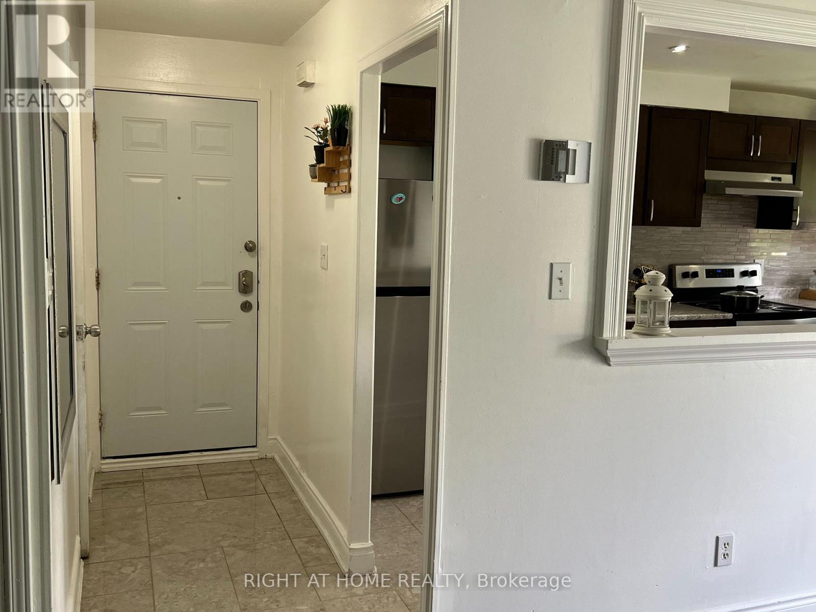 












141 - 3040 CONSTITUTION BOULEVARD

,
Mississauga (Applewood),




Ontario
L4Y3X7

