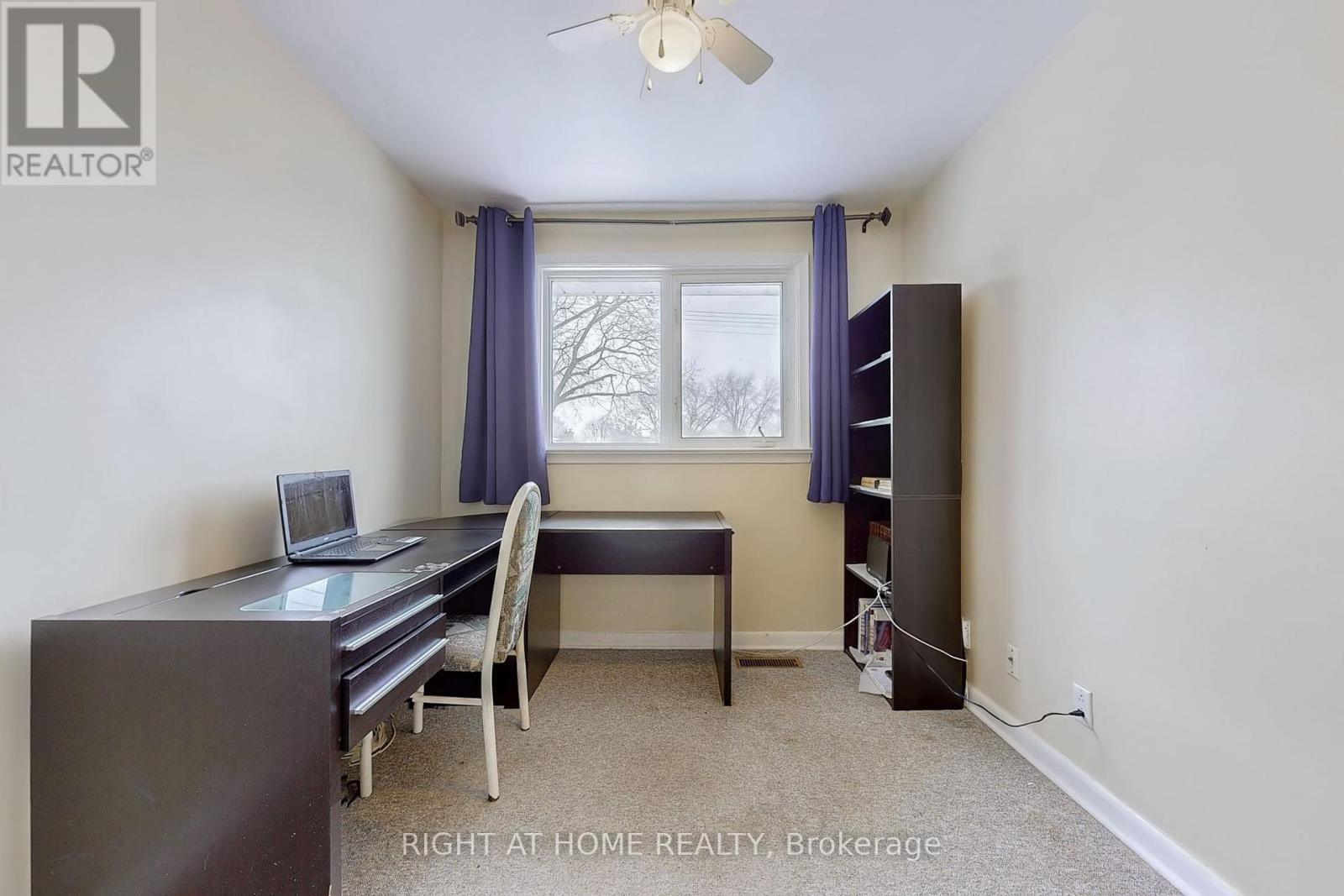












35 WESTHUMBER BOULEVARD

,
Toronto (West Humber-Clairville),




Ontario
M9W3M5

