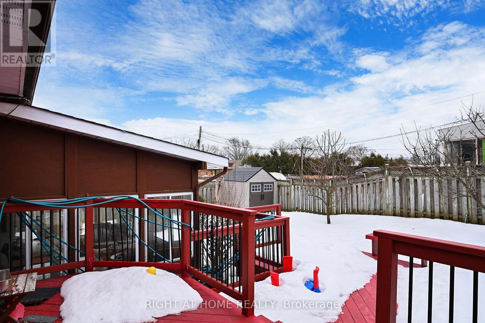 












35 WESTHUMBER BOULEVARD

,
Toronto (West Humber-Clairville),




Ontario
M9W3M5

