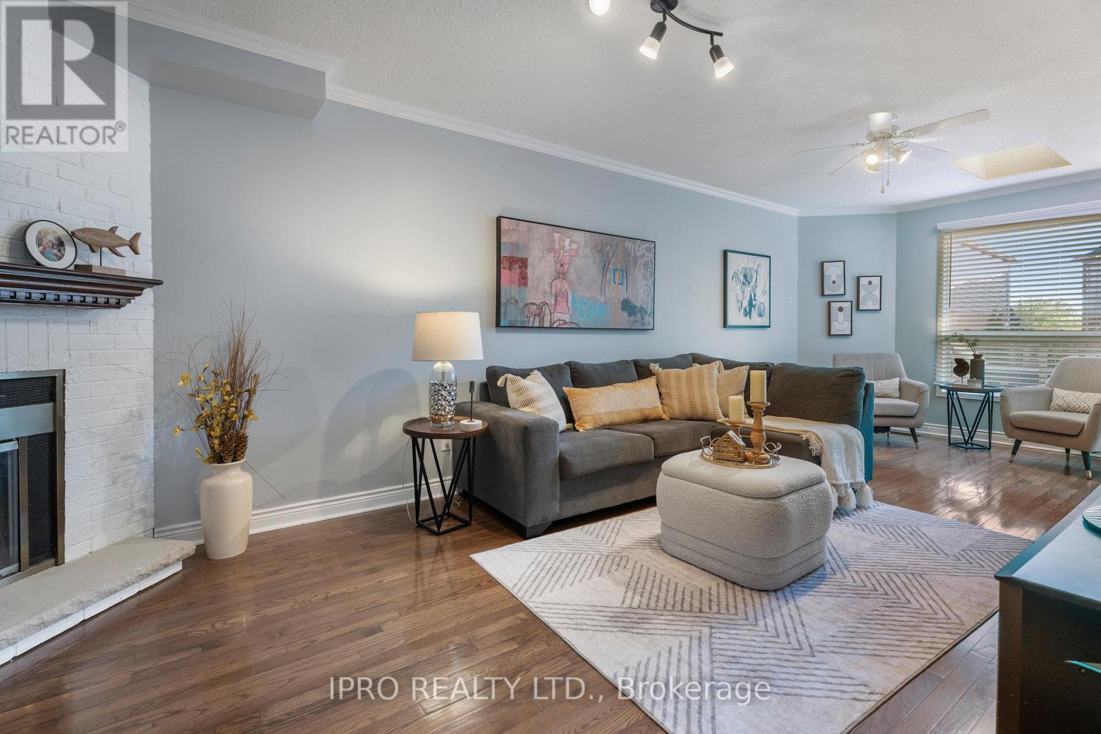 












6070 PRAIRIE CIRCLE

,
Mississauga (Lisgar),




Ontario
L5N5Z5

