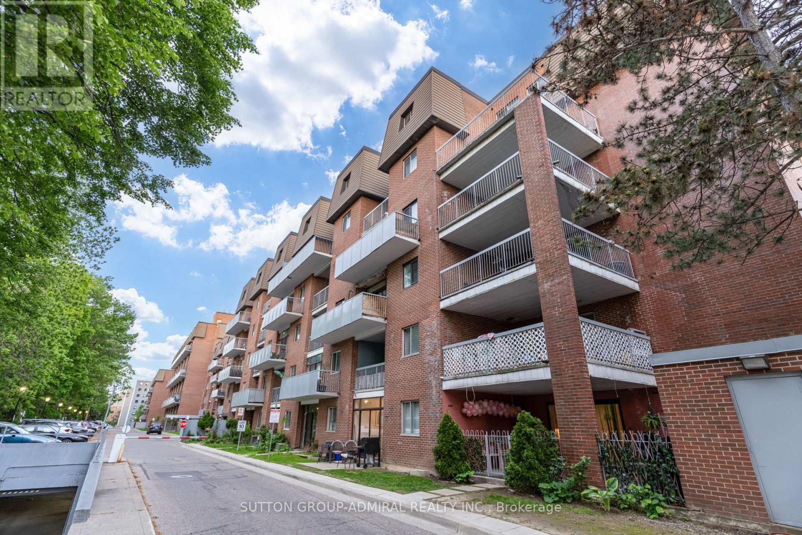 












149 - 3025 THE CREDIT WOODLANDS

,
Mississauga (Erindale),




Ontario
L5C2V3

