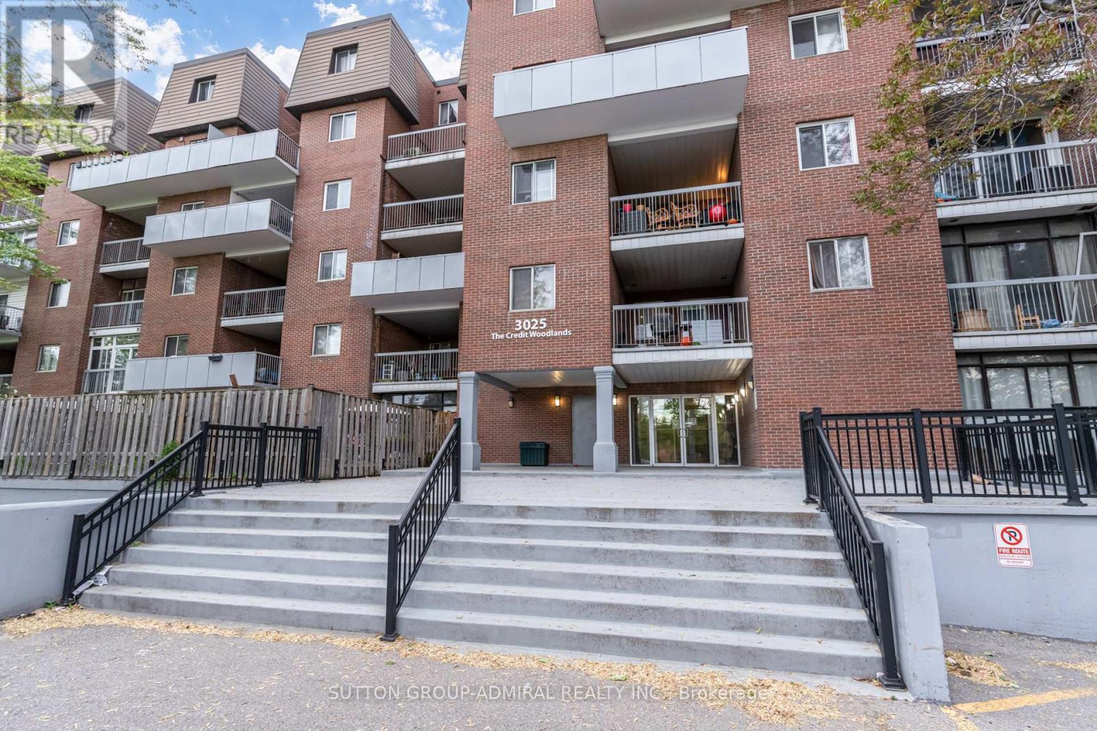 












149 - 3025 THE CREDIT WOODLANDS

,
Mississauga (Erindale),




Ontario
L5C2V3


