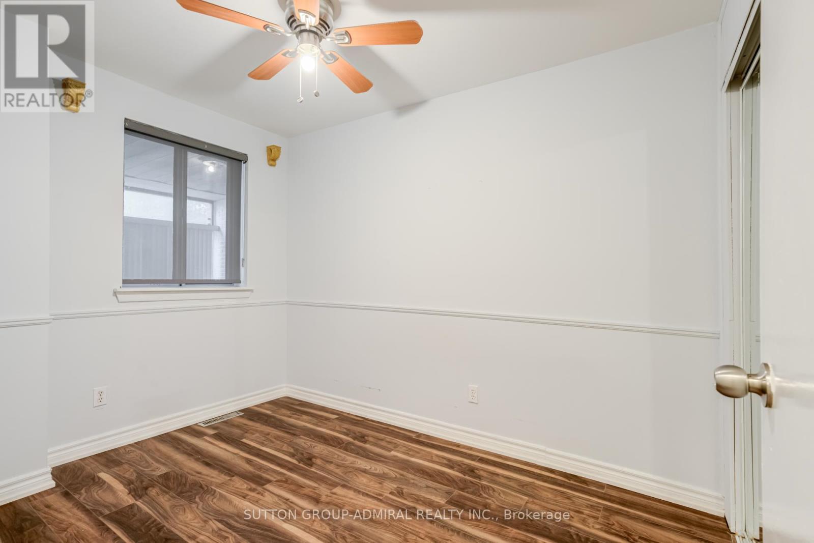 












149 - 3025 THE CREDIT WOODLANDS

,
Mississauga (Erindale),




Ontario
L5C2V3

