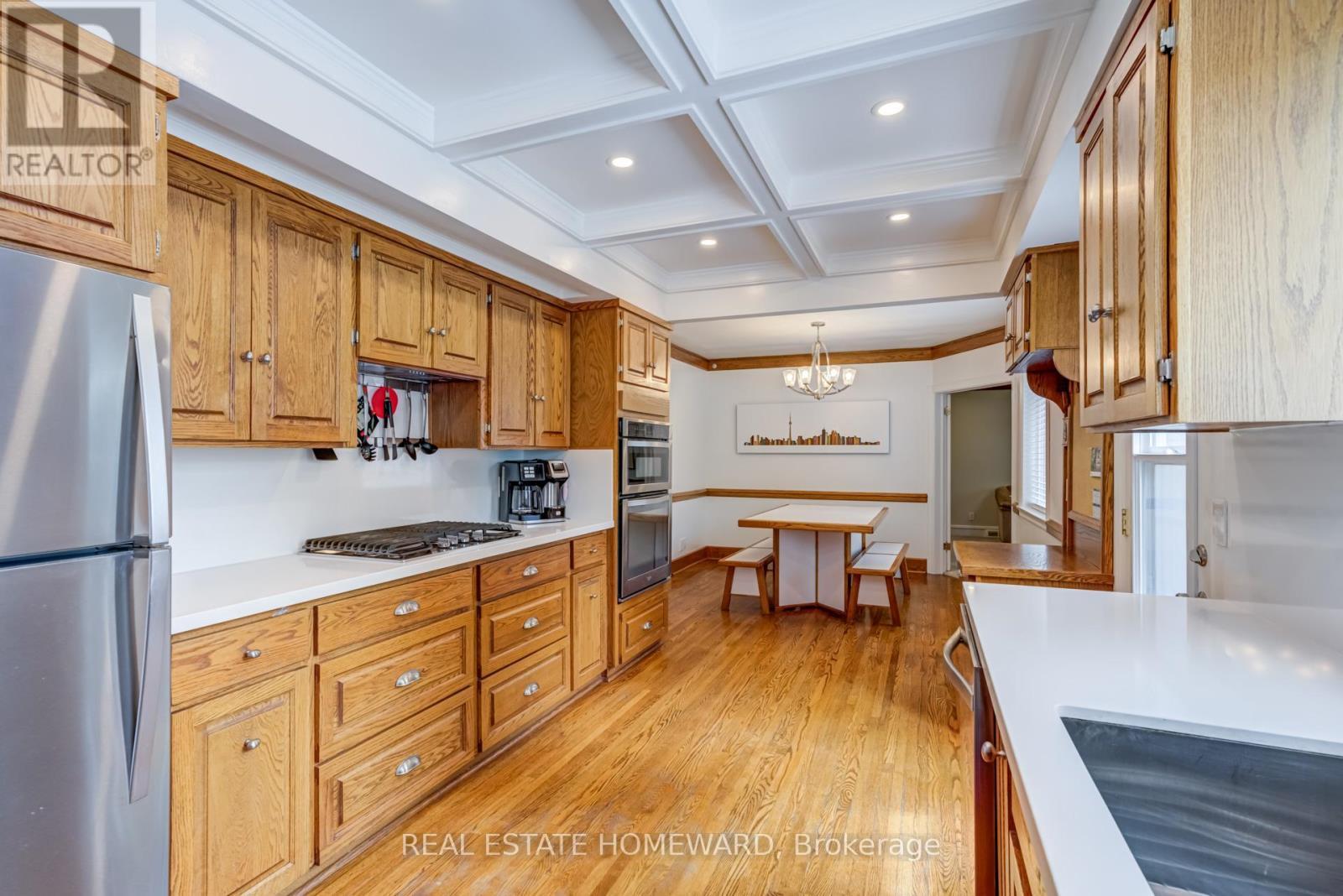 












60 RAVENSBOURNE CRESCENT

,
Toronto (Princess-Rosethorn),




Ontario
M9A2A8

