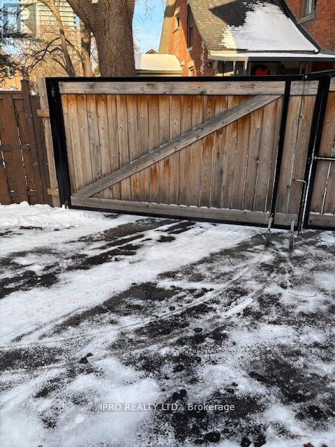 












56 JOHN STREET

,
Brampton (Downtown Brampton),




Ontario
L6W1Z3

