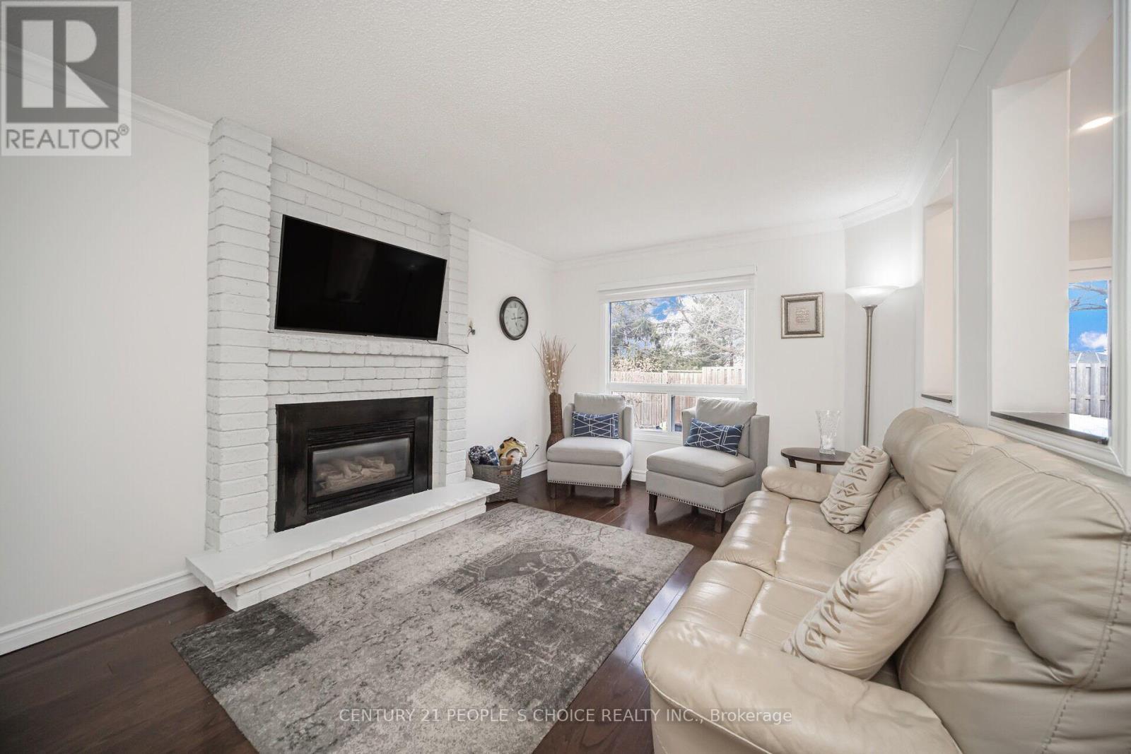 












18 BLACKWELL PLACE

,
Brampton (Fletcher's Creek South),




Ontario
L6W4M2

