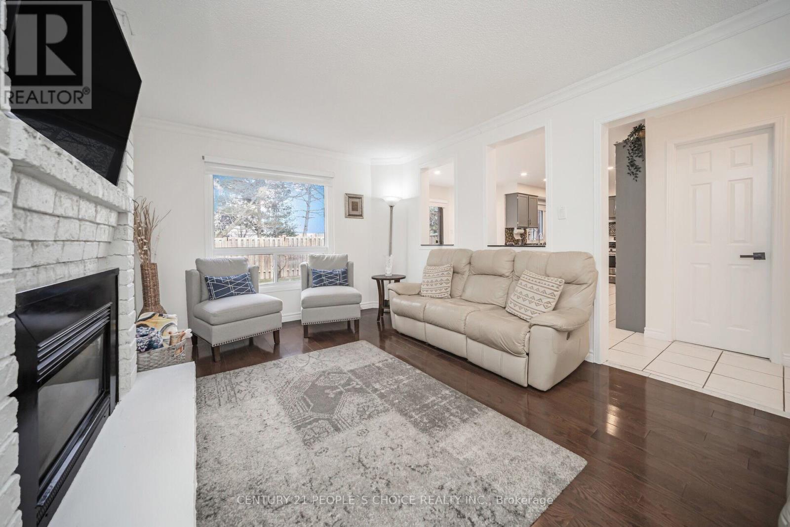 












18 BLACKWELL PLACE

,
Brampton (Fletcher's Creek South),




Ontario
L6W4M2

