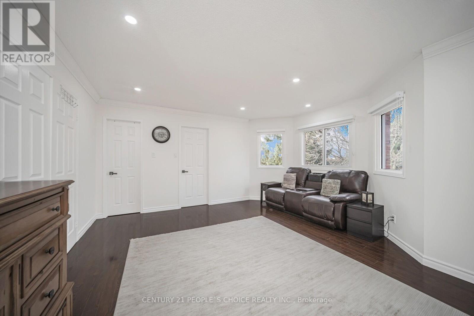 












18 BLACKWELL PLACE

,
Brampton (Fletcher's Creek South),




Ontario
L6W4M2

