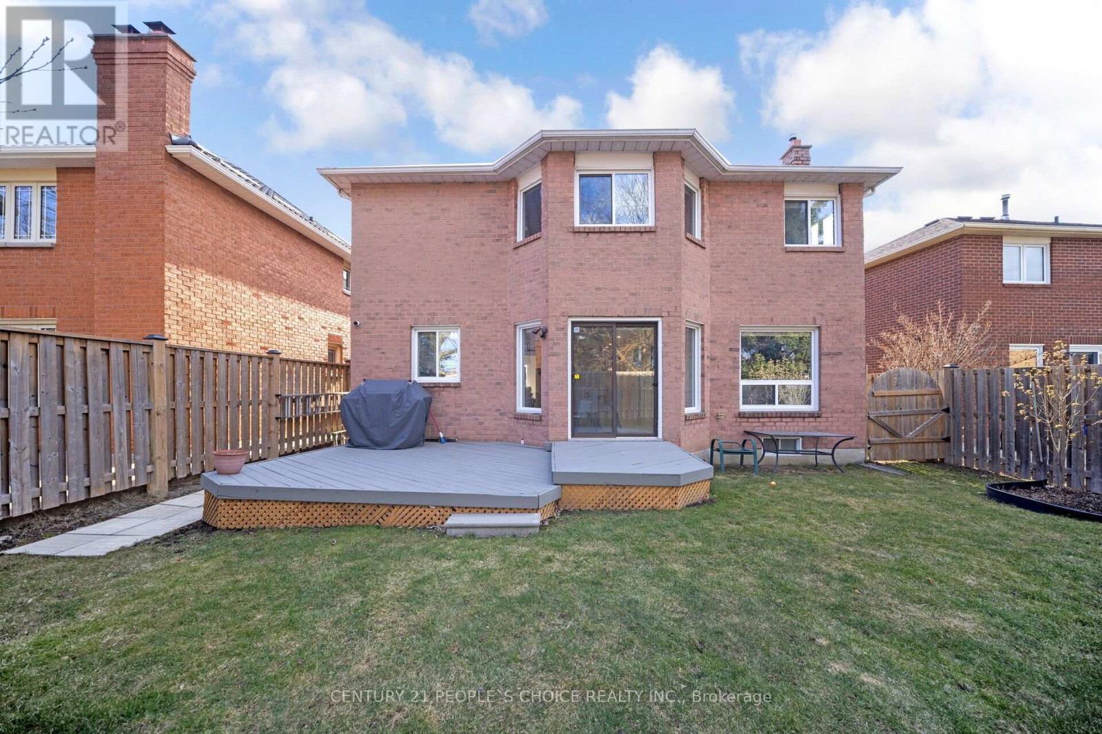 












18 BLACKWELL PLACE

,
Brampton (Fletcher's Creek South),




Ontario
L6W4M2

