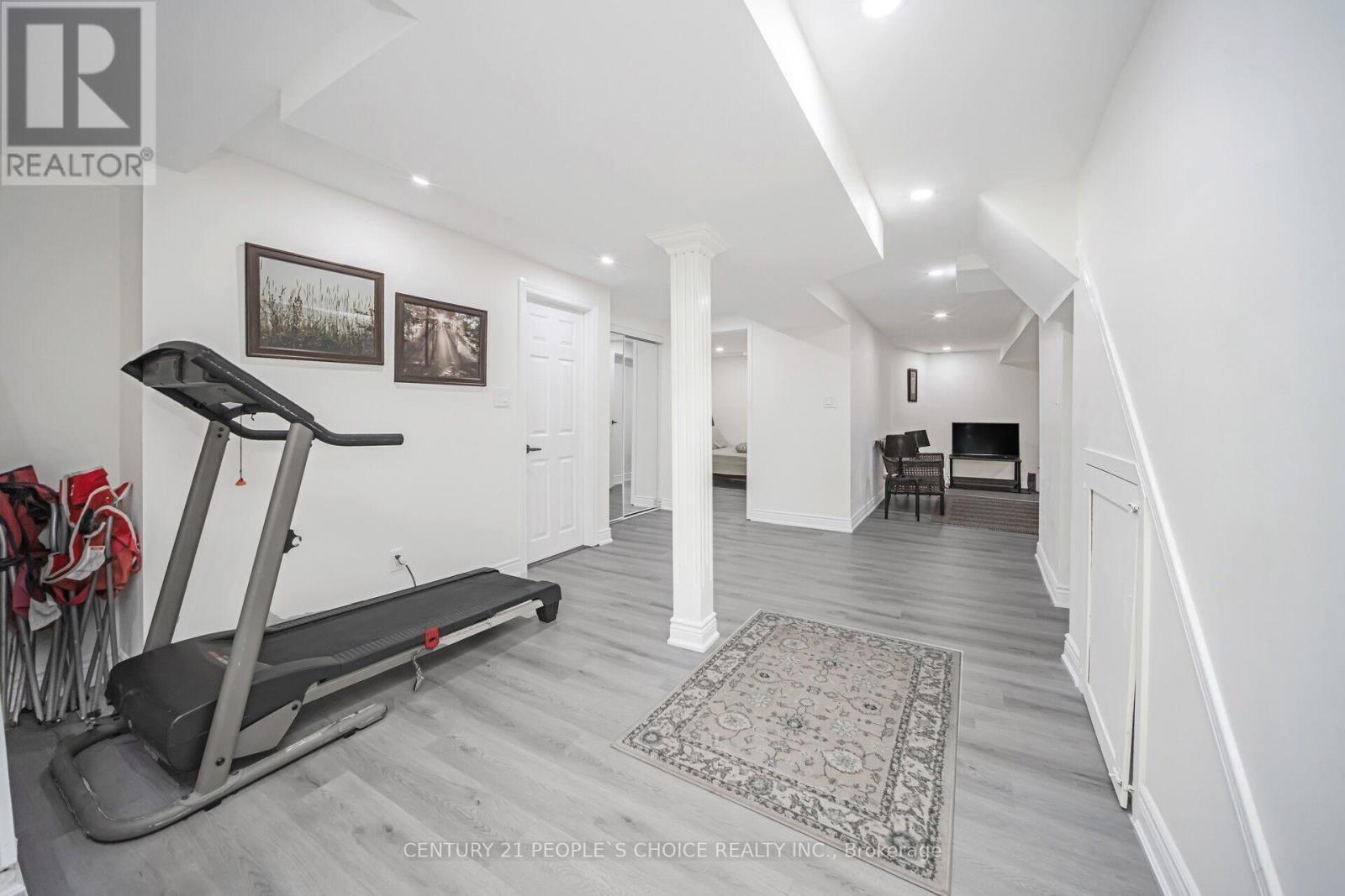 












18 BLACKWELL PLACE

,
Brampton (Fletcher's Creek South),




Ontario
L6W4M2

