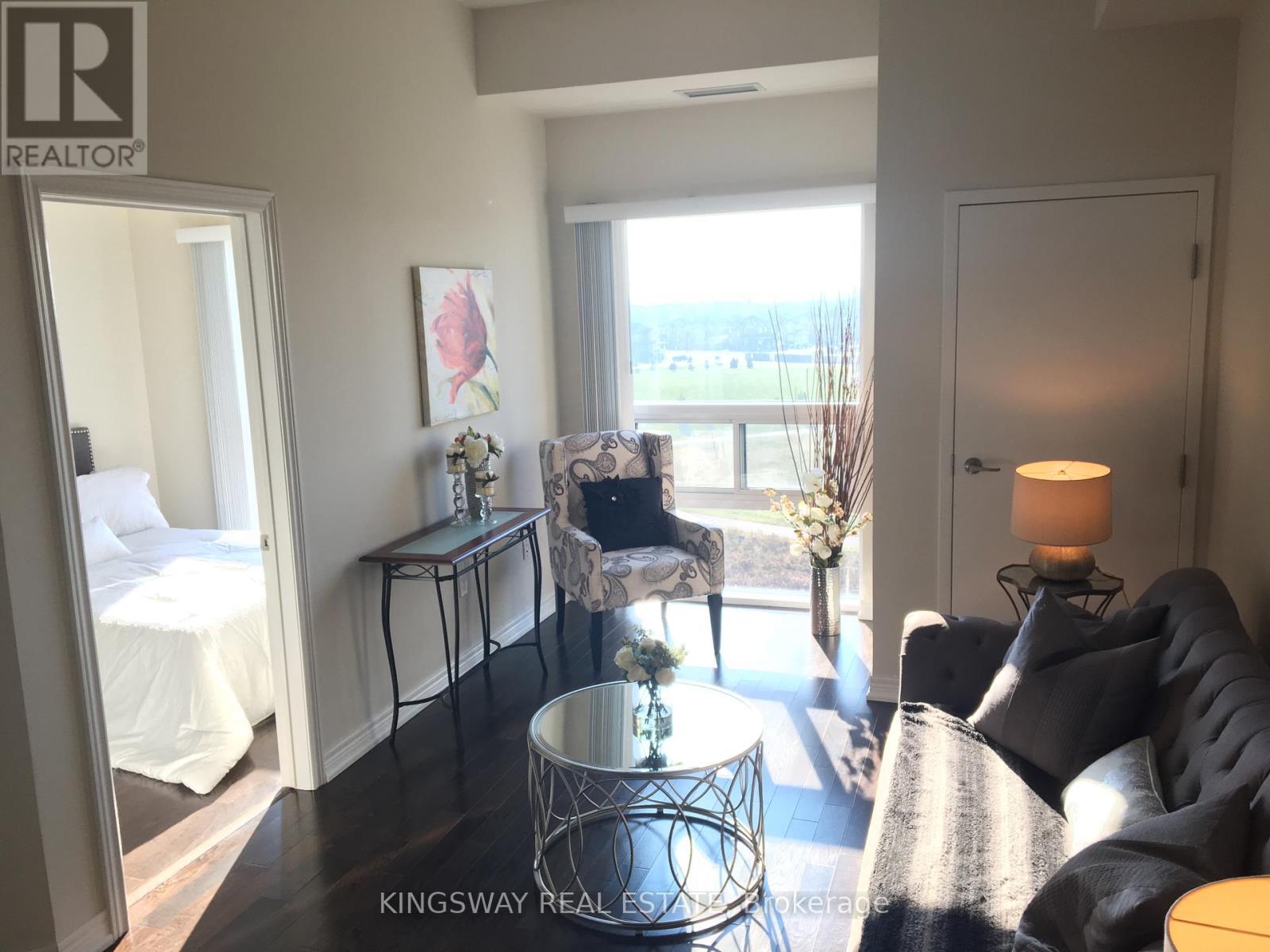 












608 - 1419 COSTIGAN ROAD

,
Milton (CL Clarke),




Ontario
L9T0Y7

