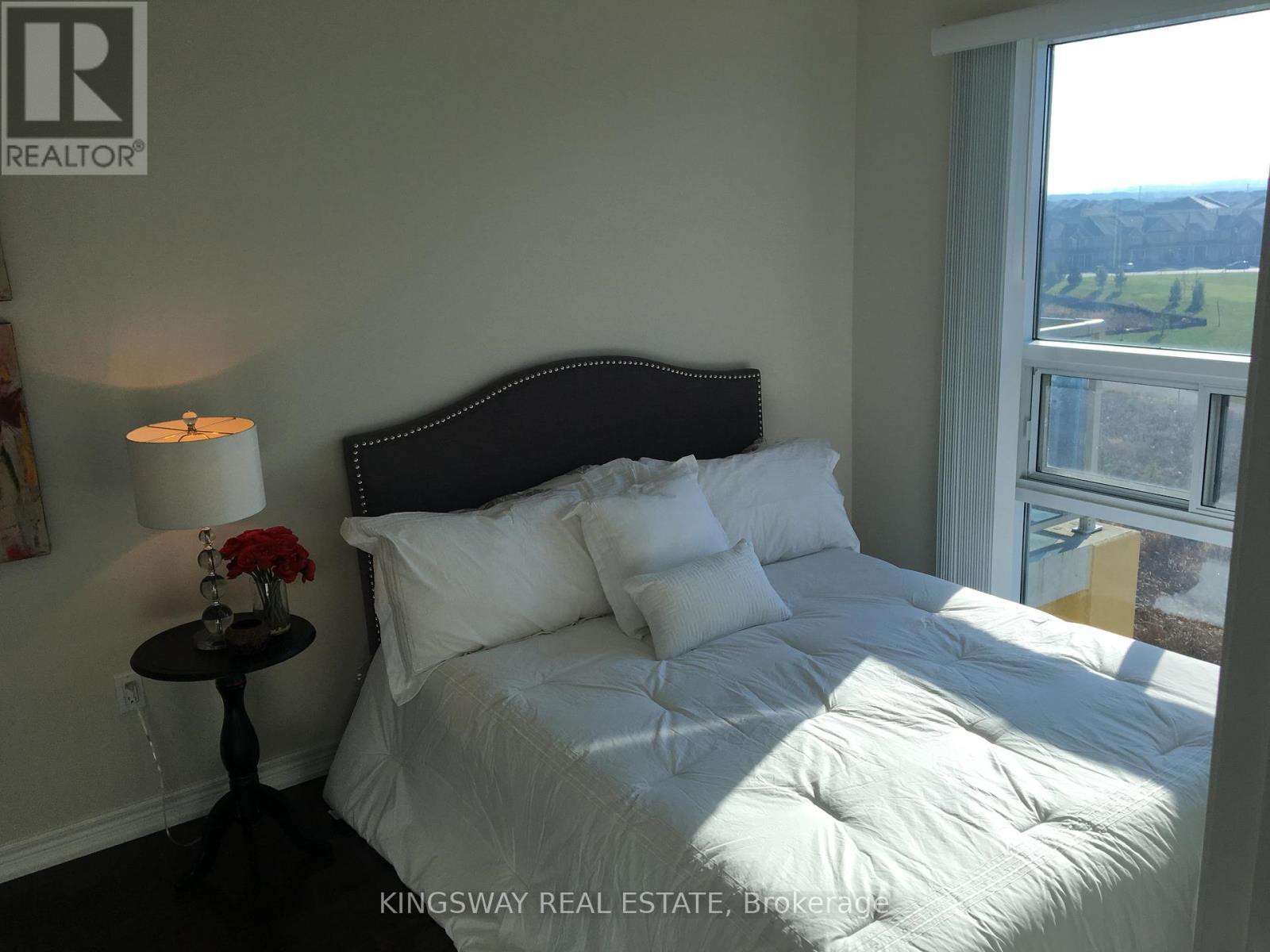 












608 - 1419 COSTIGAN ROAD

,
Milton (CL Clarke),




Ontario
L9T0Y7

