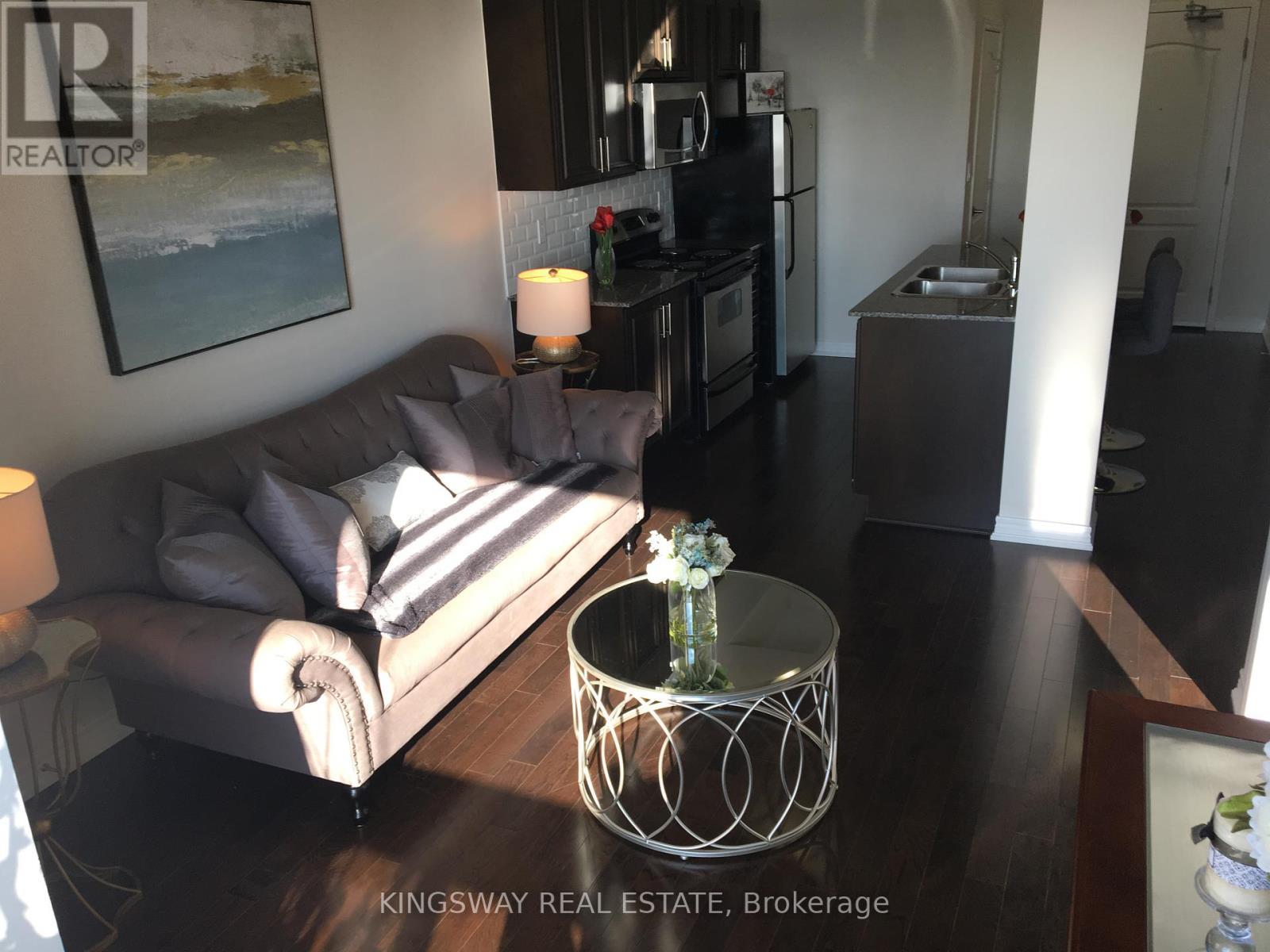 












608 - 1419 COSTIGAN ROAD

,
Milton (CL Clarke),




Ontario
L9T0Y7

