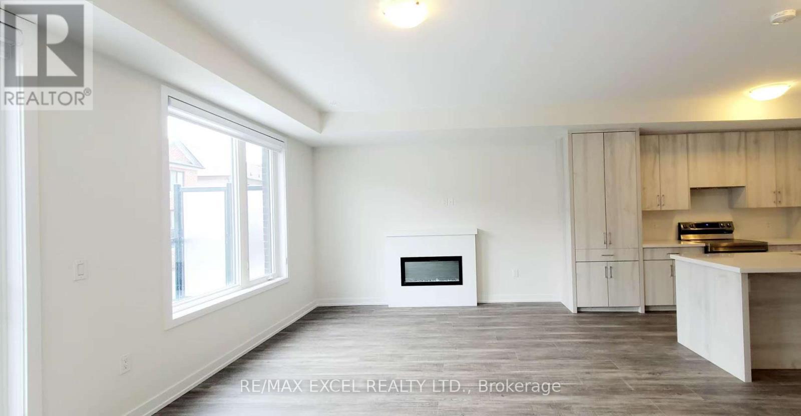 












1359 KOBZAR DRIVE

,
Oakville (NW Northwest),




Ontario
L6M5P3

