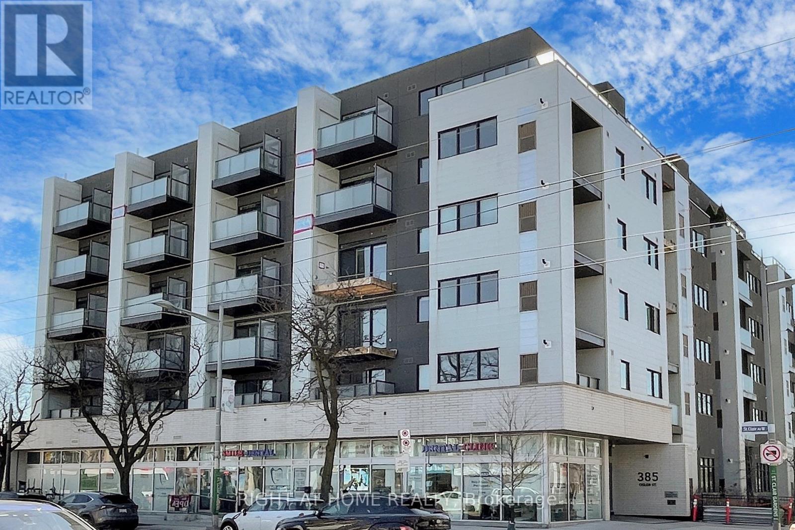 












202 - 385 OSLER STREET

,
Toronto (Weston-Pellam Park),




Ontario
M6N2Z4

