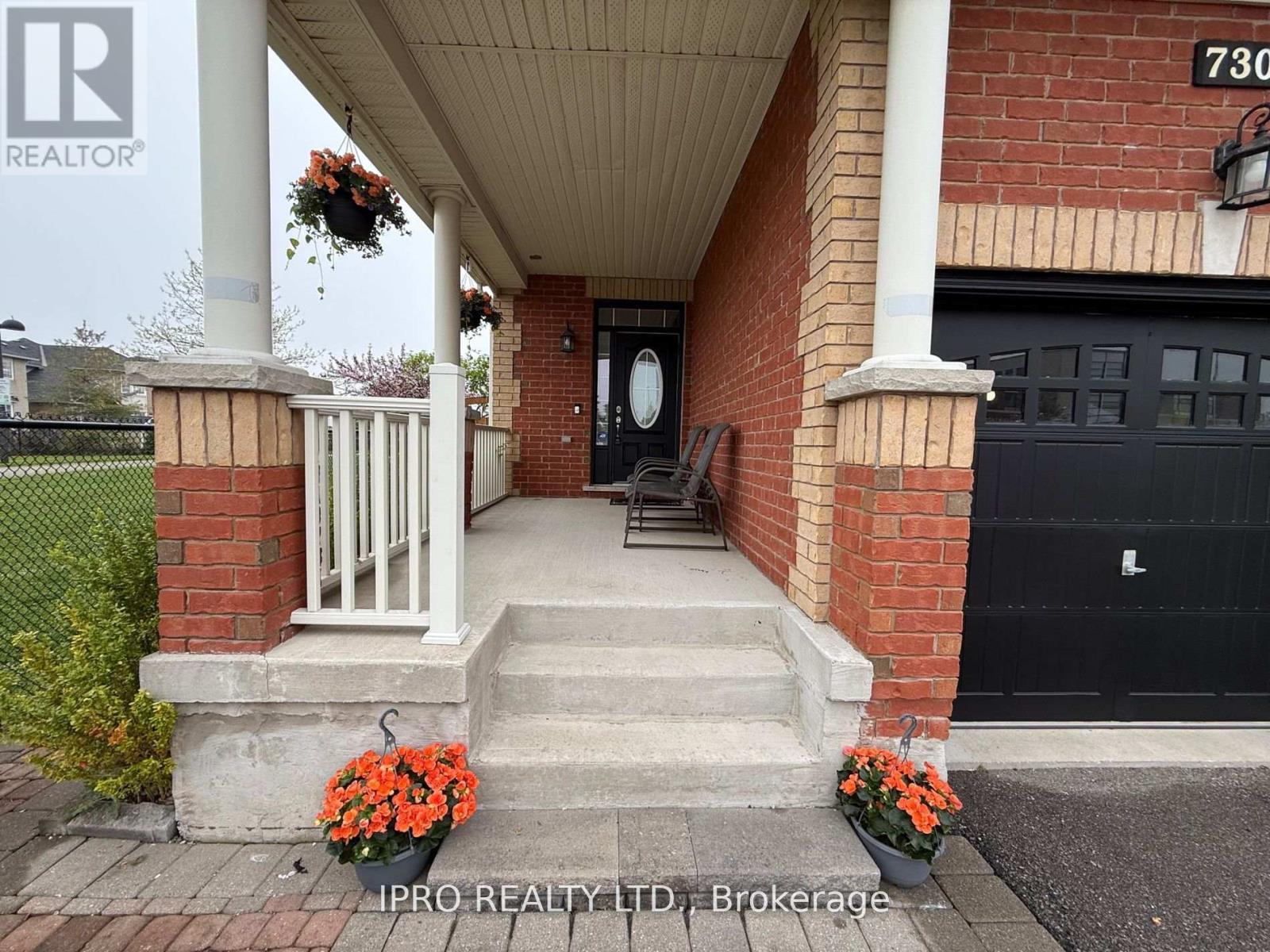 












730 BOLINGBROKE DRIVE

,
Milton (CO Coates),




Ontario
L9T6Z3

