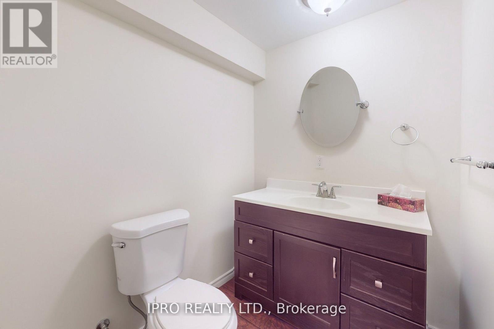 












730 BOLINGBROKE DRIVE

,
Milton (CO Coates),




Ontario
L9T6Z3

