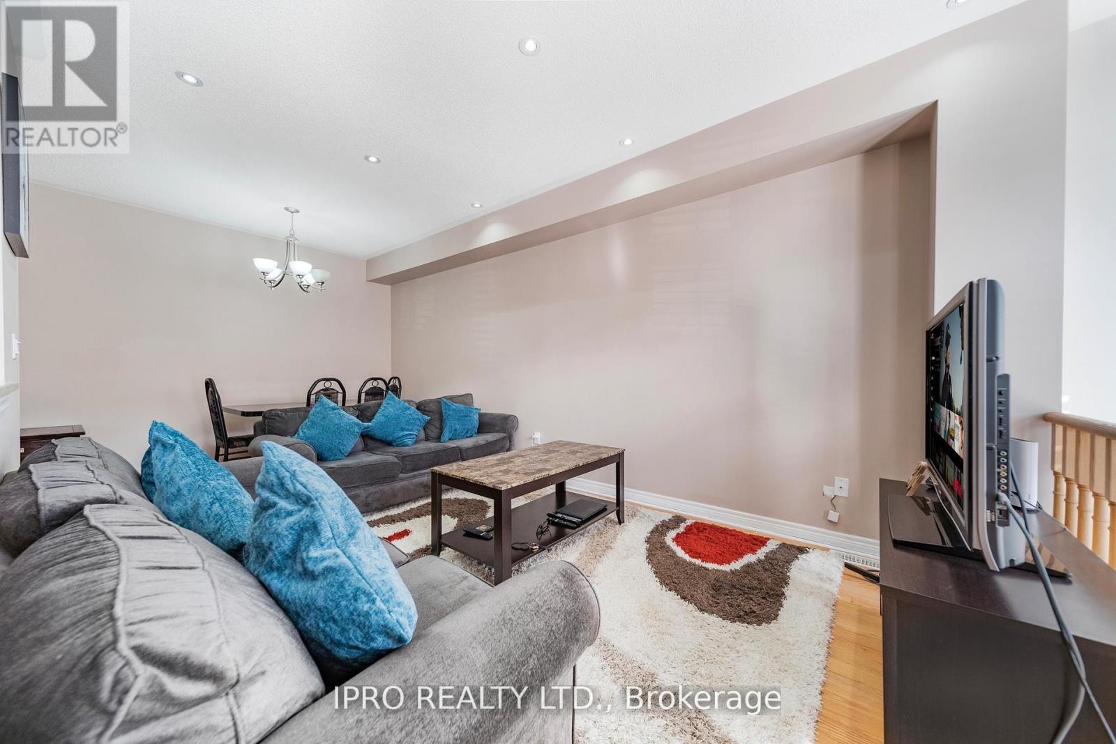 












8 ICEFALL ROAD

,
Caledon,




Ontario
L7C3T6

