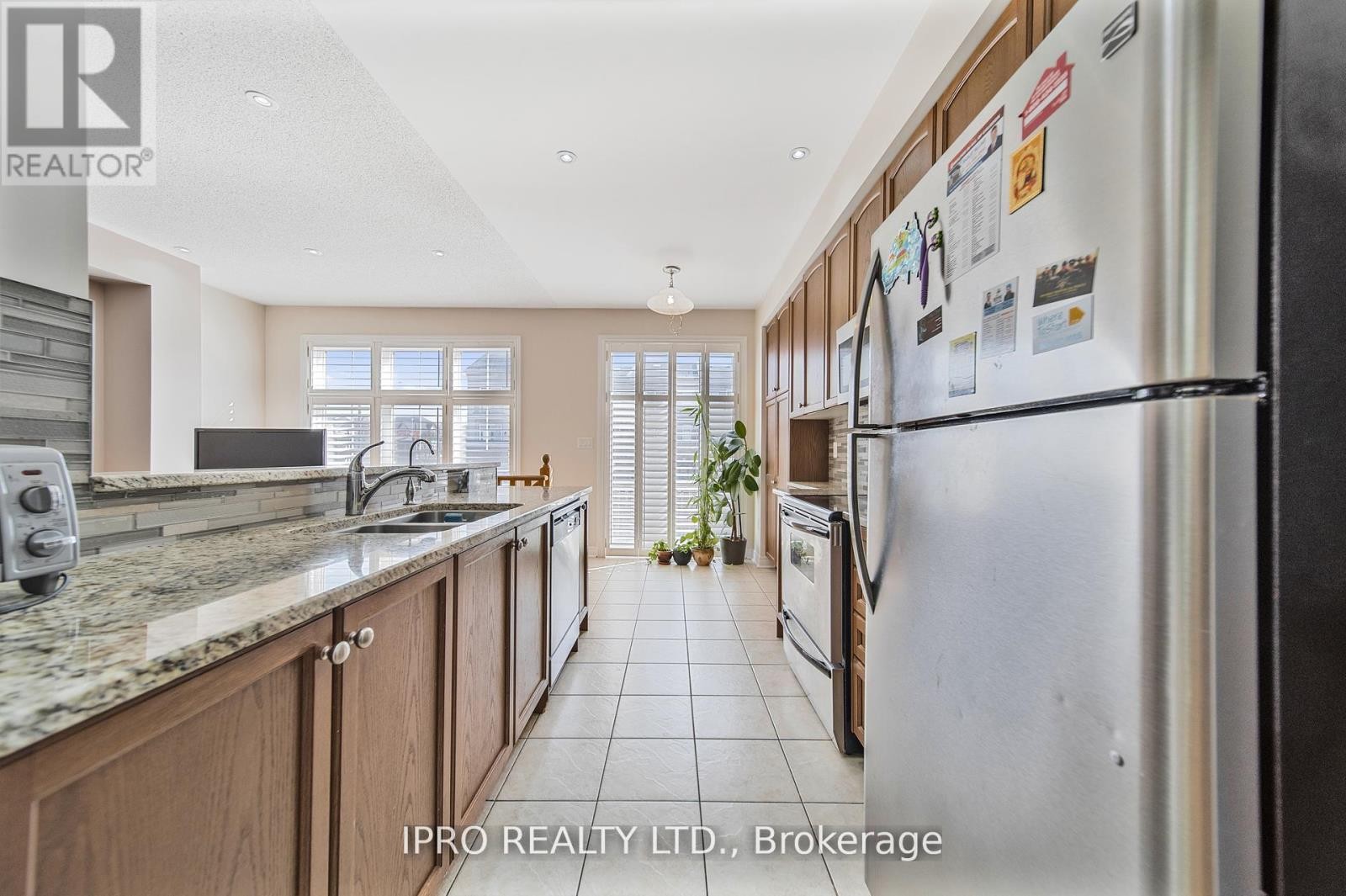 












8 ICEFALL ROAD

,
Caledon,




Ontario
L7C3T6

