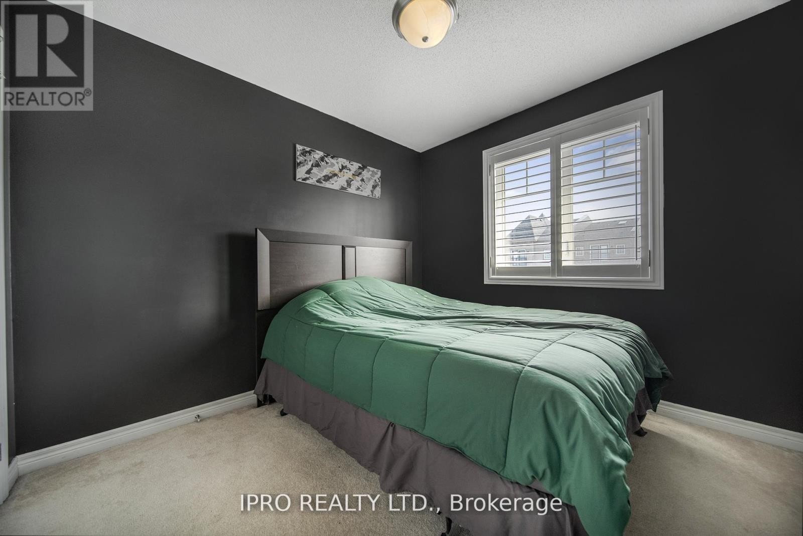 












8 ICEFALL ROAD

,
Caledon,




Ontario
L7C3T6

