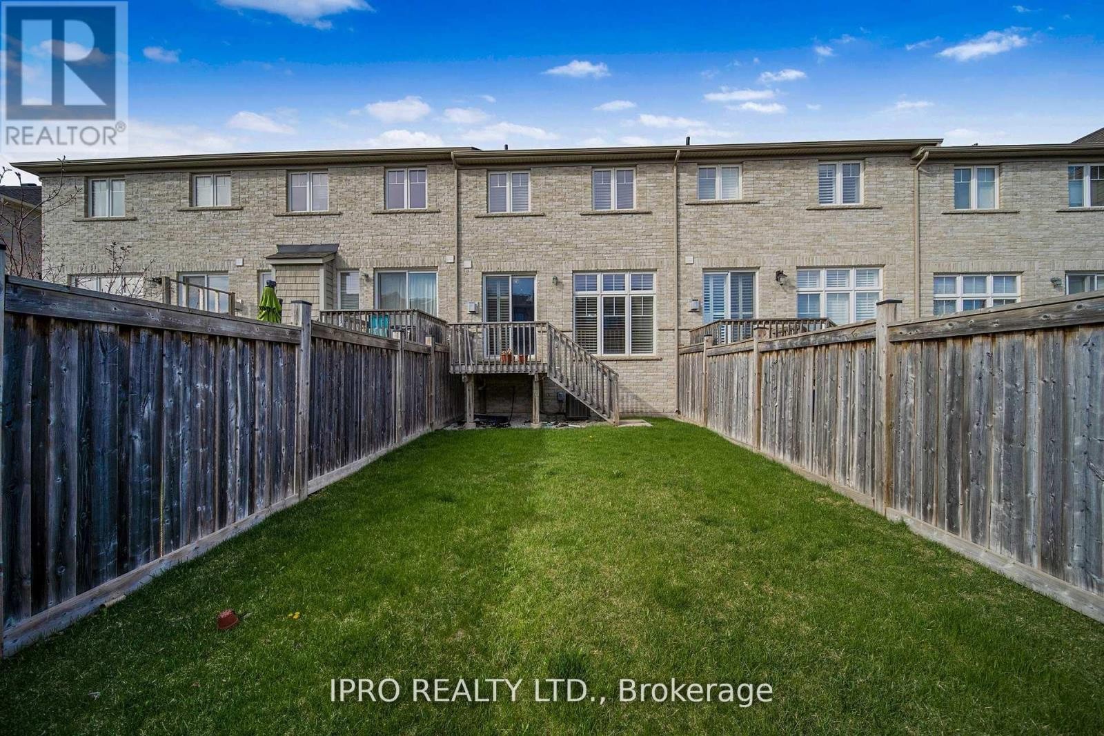 












8 ICEFALL ROAD

,
Caledon,




Ontario
L7C3T6

