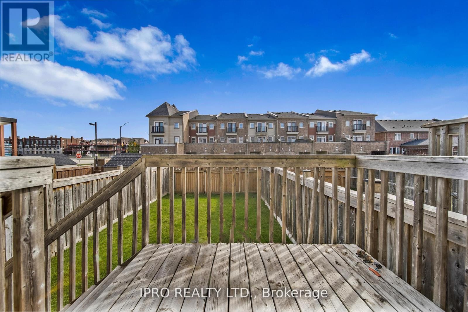












8 ICEFALL ROAD

,
Caledon,




Ontario
L7C3T6

