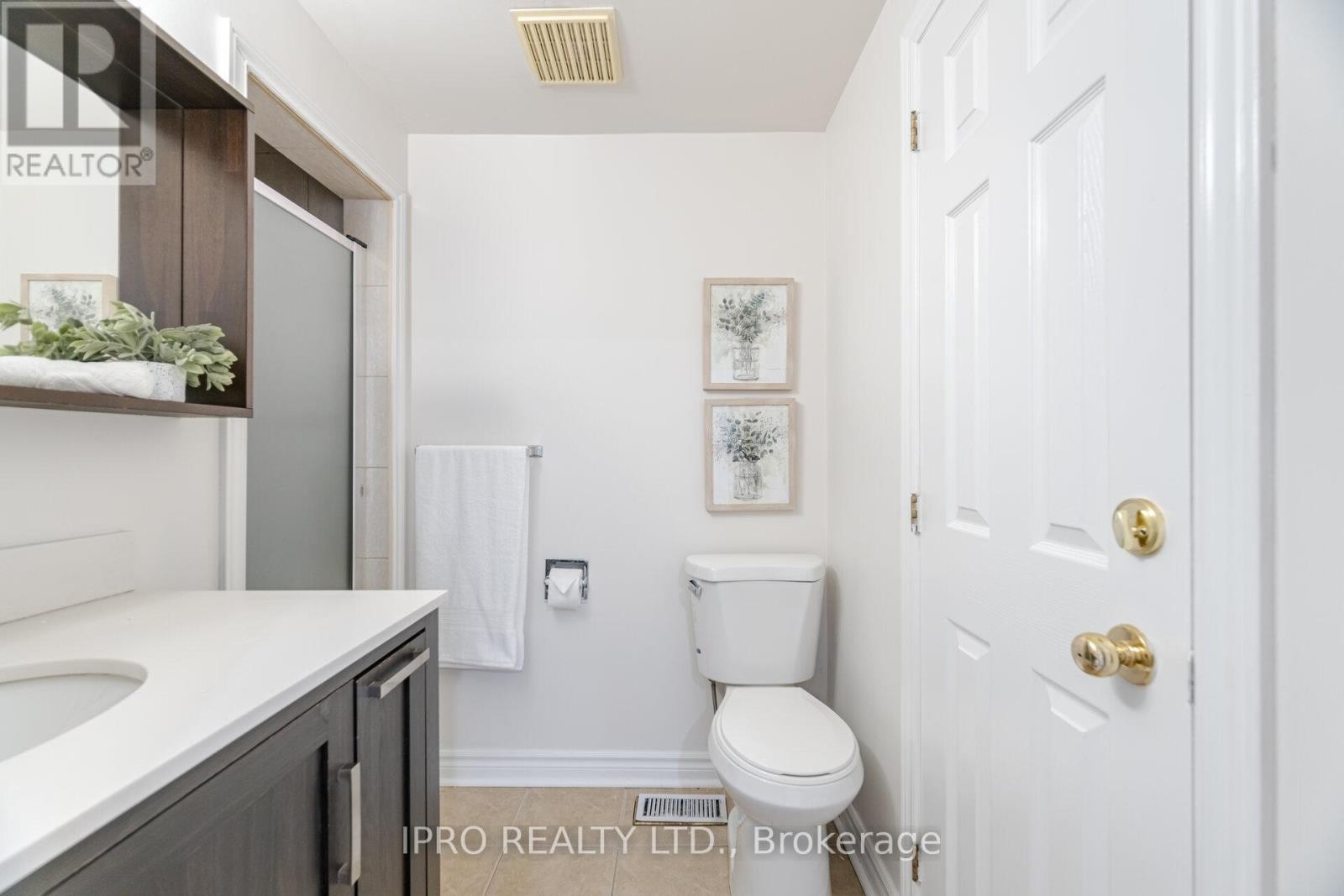 












734 BRIAR CRESCENT

,
Milton (DP Dorset Park),




Ontario
L9T3Z8

