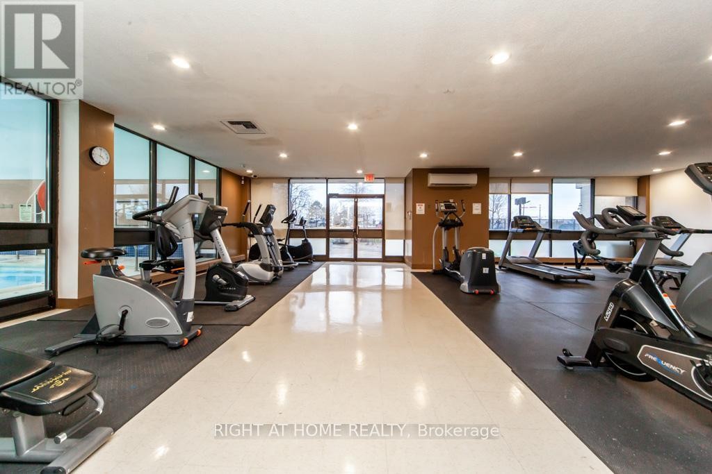 












1103 - 9 FOUR WINDS DRIVE

,
Toronto (York University Heights),




Ontario
M3J2S8

