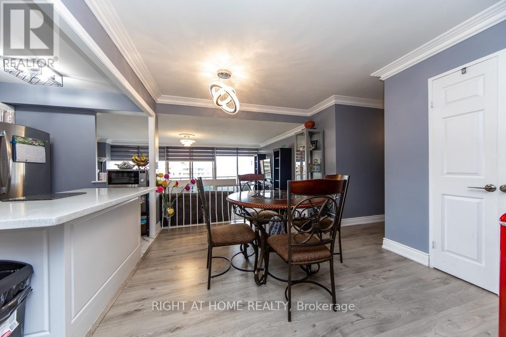 












1103 - 9 FOUR WINDS DRIVE

,
Toronto (York University Heights),




Ontario
M3J2S8

