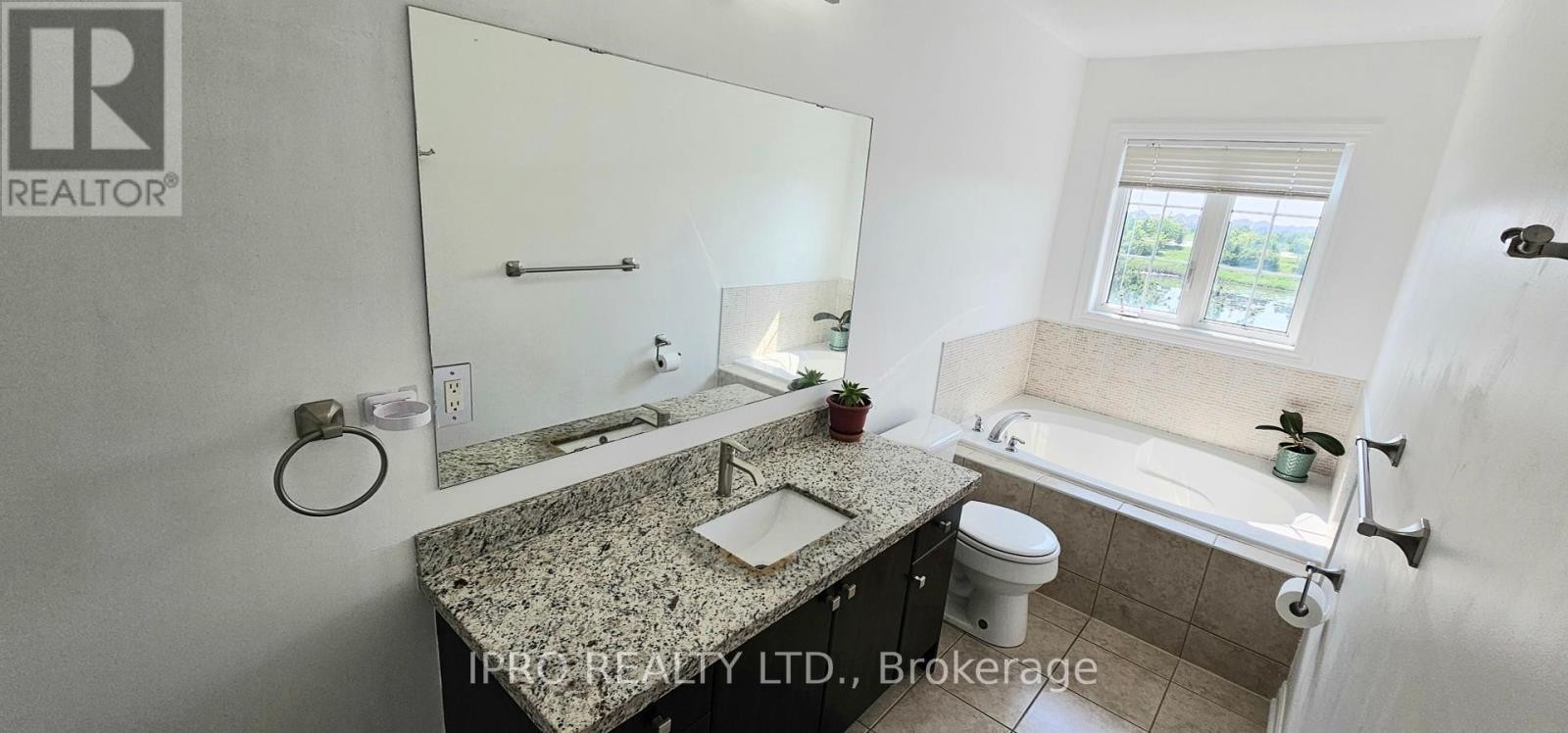 












355 HOBBS CRESCENT

,
Milton (CL Clarke),




Ontario
L9T0J3

