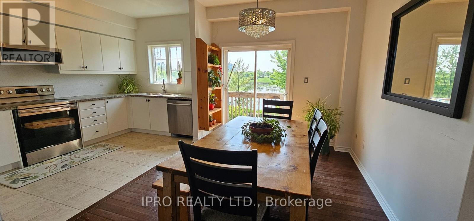 












355 HOBBS CRESCENT

,
Milton (CL Clarke),




Ontario
L9T0J3


