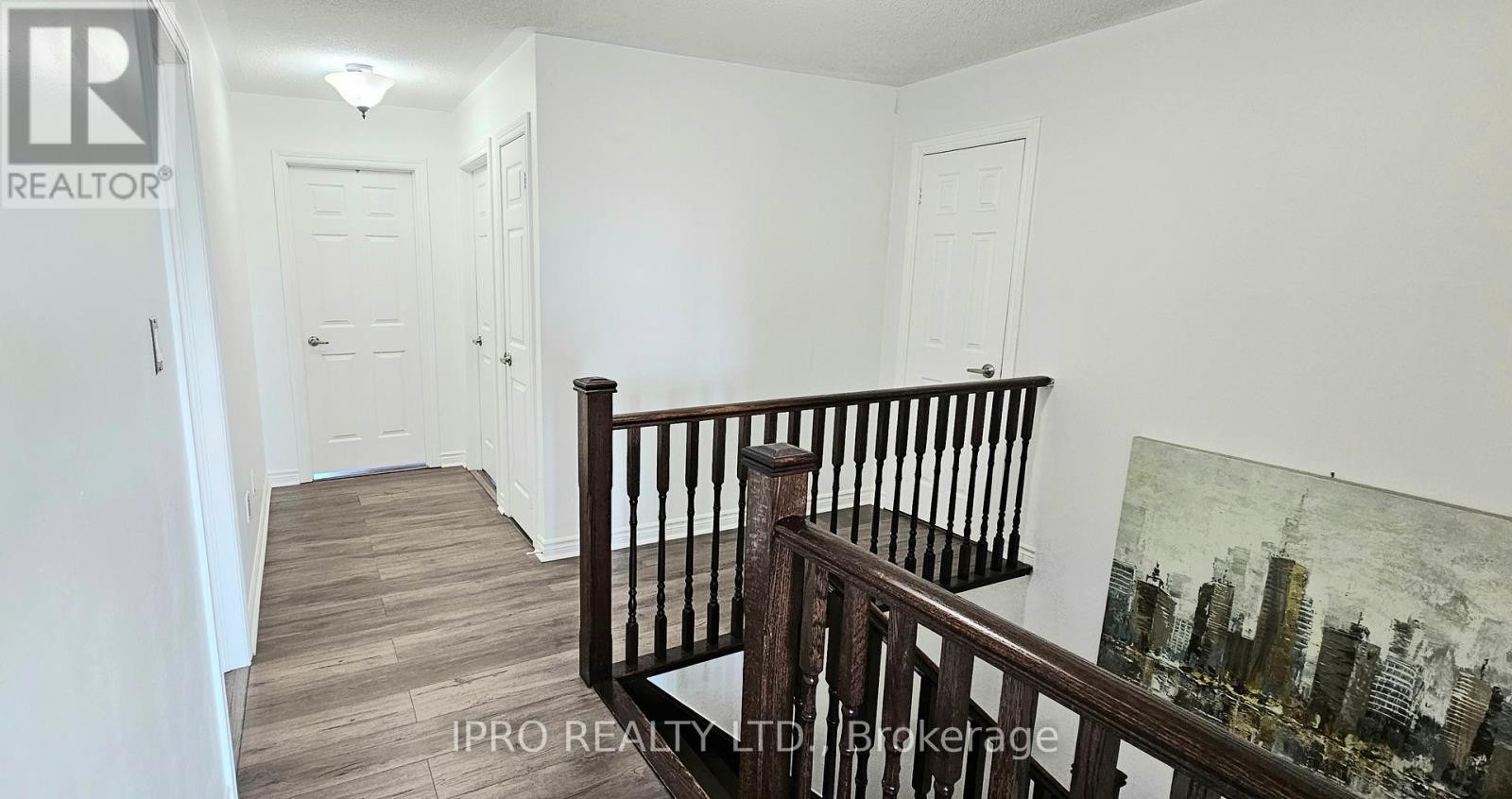 












355 HOBBS CRESCENT

,
Milton (CL Clarke),




Ontario
L9T0J3

