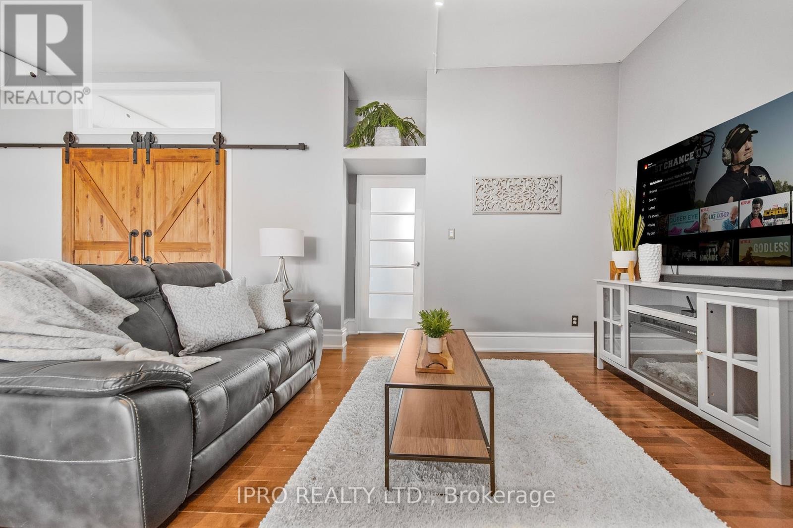 












2 - 166 BROADWAY AVENUE

,
Orangeville,




Ontario
L9W1K3

