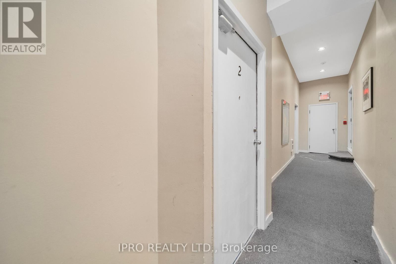 












2 - 166 BROADWAY AVENUE

,
Orangeville,




Ontario
L9W1K3

