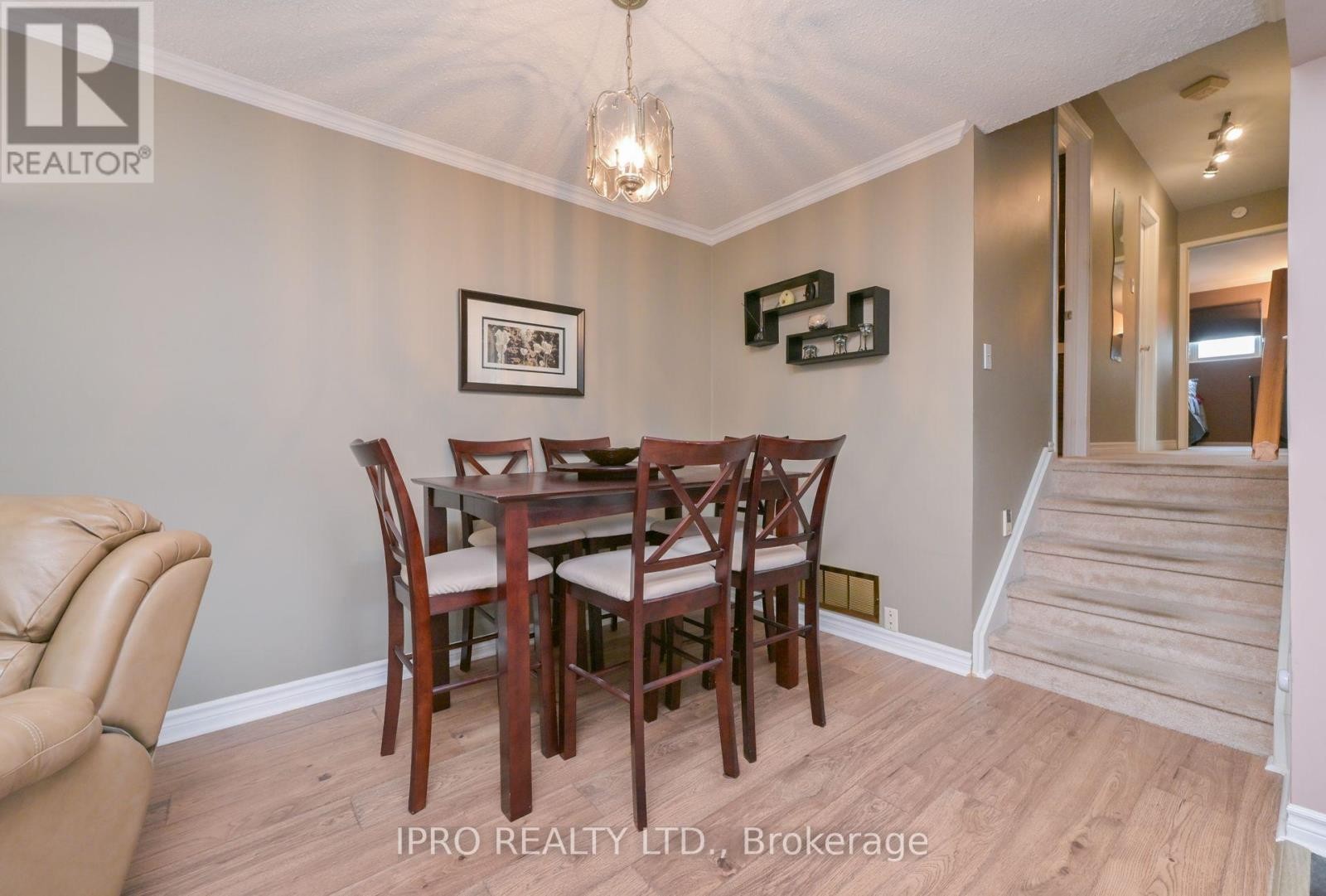 












44 MARBLEHEAD CRESCENT

,
Brampton (Central Park),




Ontario
L6S2V1

