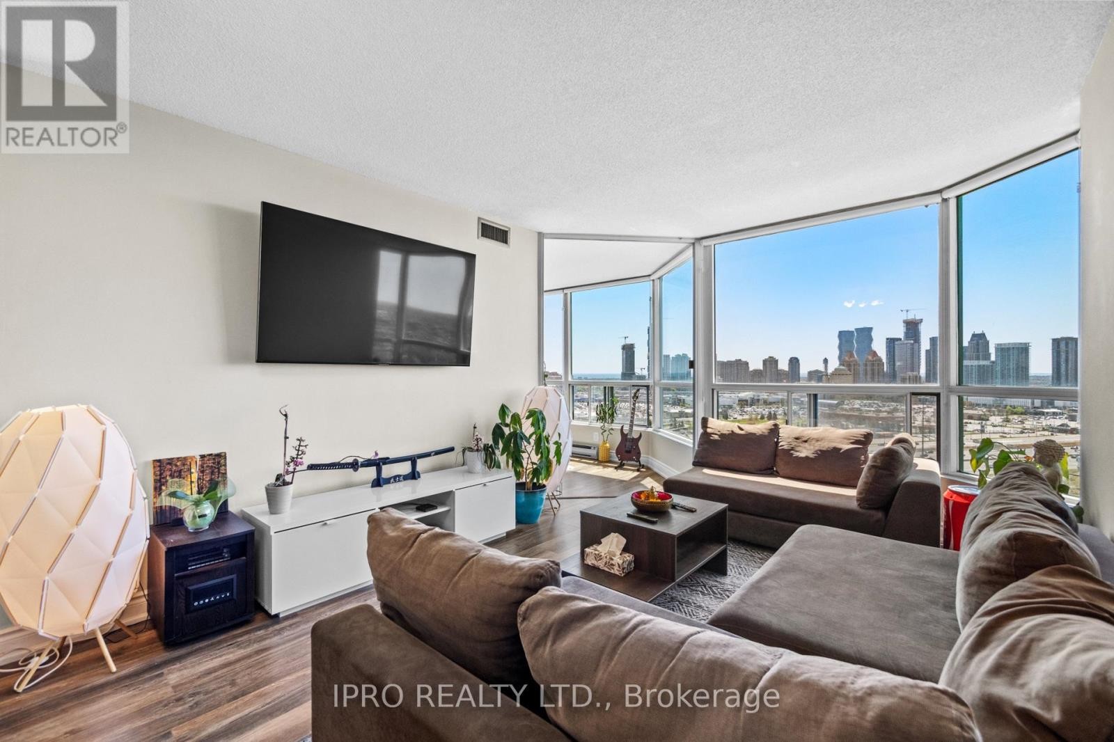












2106 - 4460 TUCANA COURT

,
Mississauga (Hurontario),




Ontario
L5R3K9


