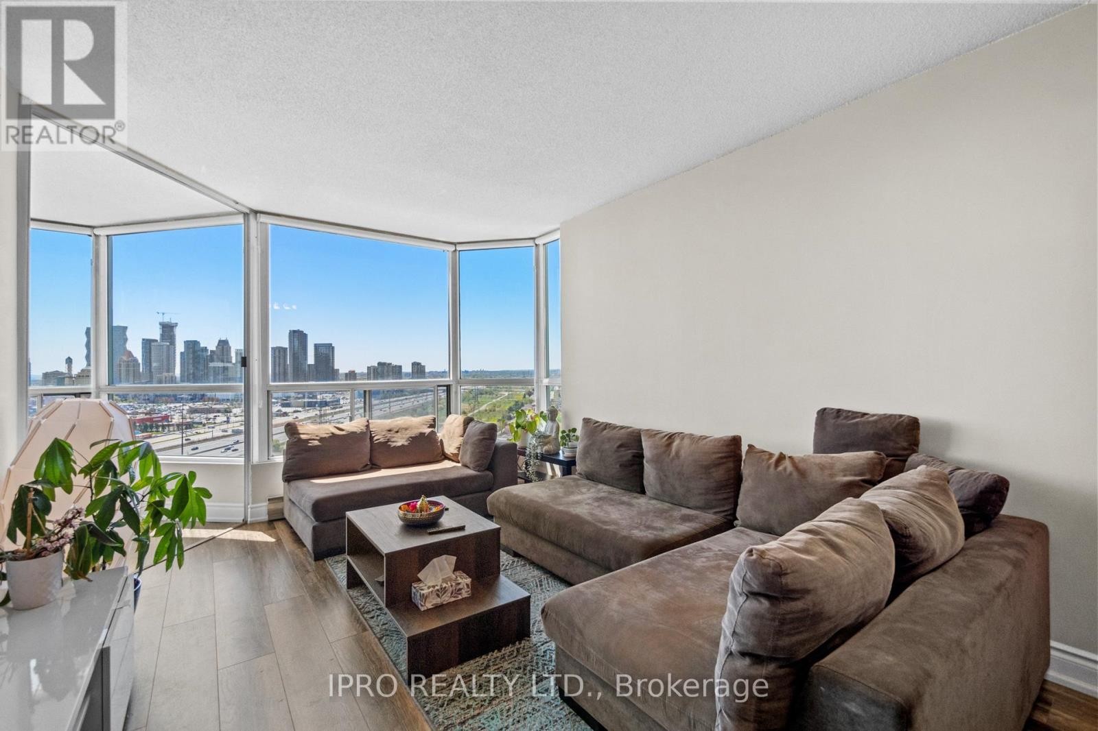 












2106 - 4460 TUCANA COURT

,
Mississauga (Hurontario),




Ontario
L5R3K9

