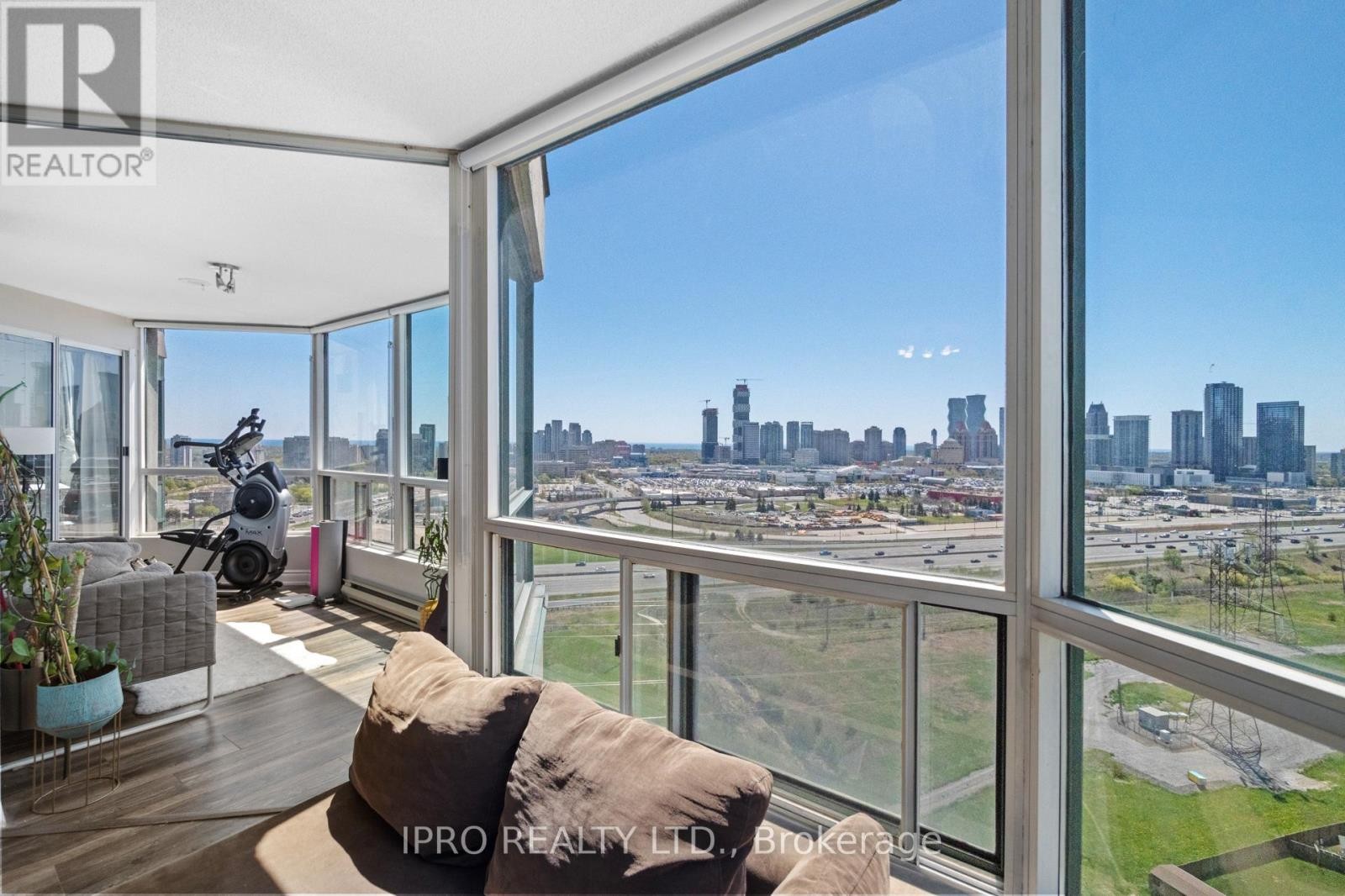 












2106 - 4460 TUCANA COURT

,
Mississauga (Hurontario),




Ontario
L5R3K9

