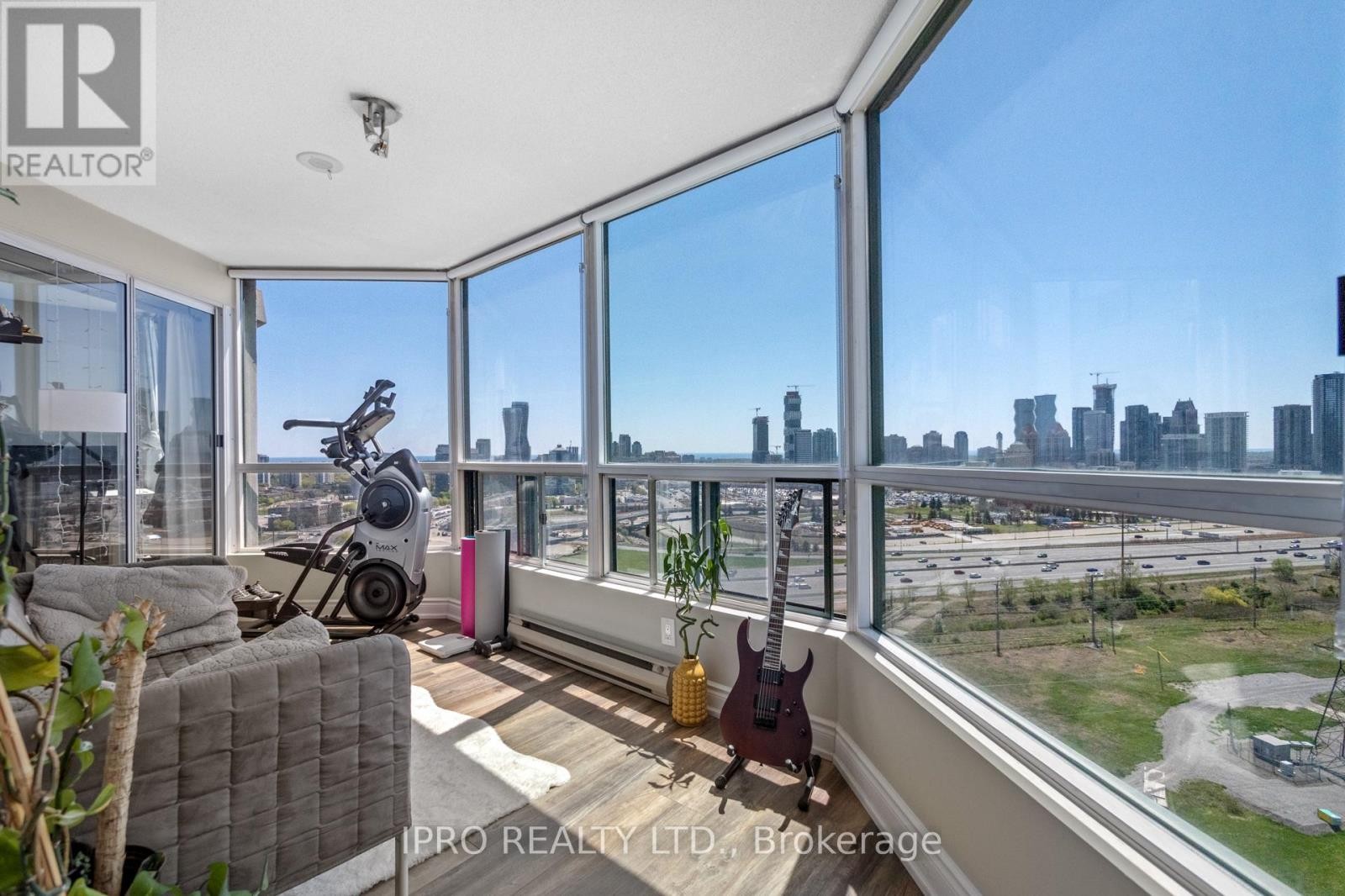












2106 - 4460 TUCANA COURT

,
Mississauga (Hurontario),




Ontario
L5R3K9

