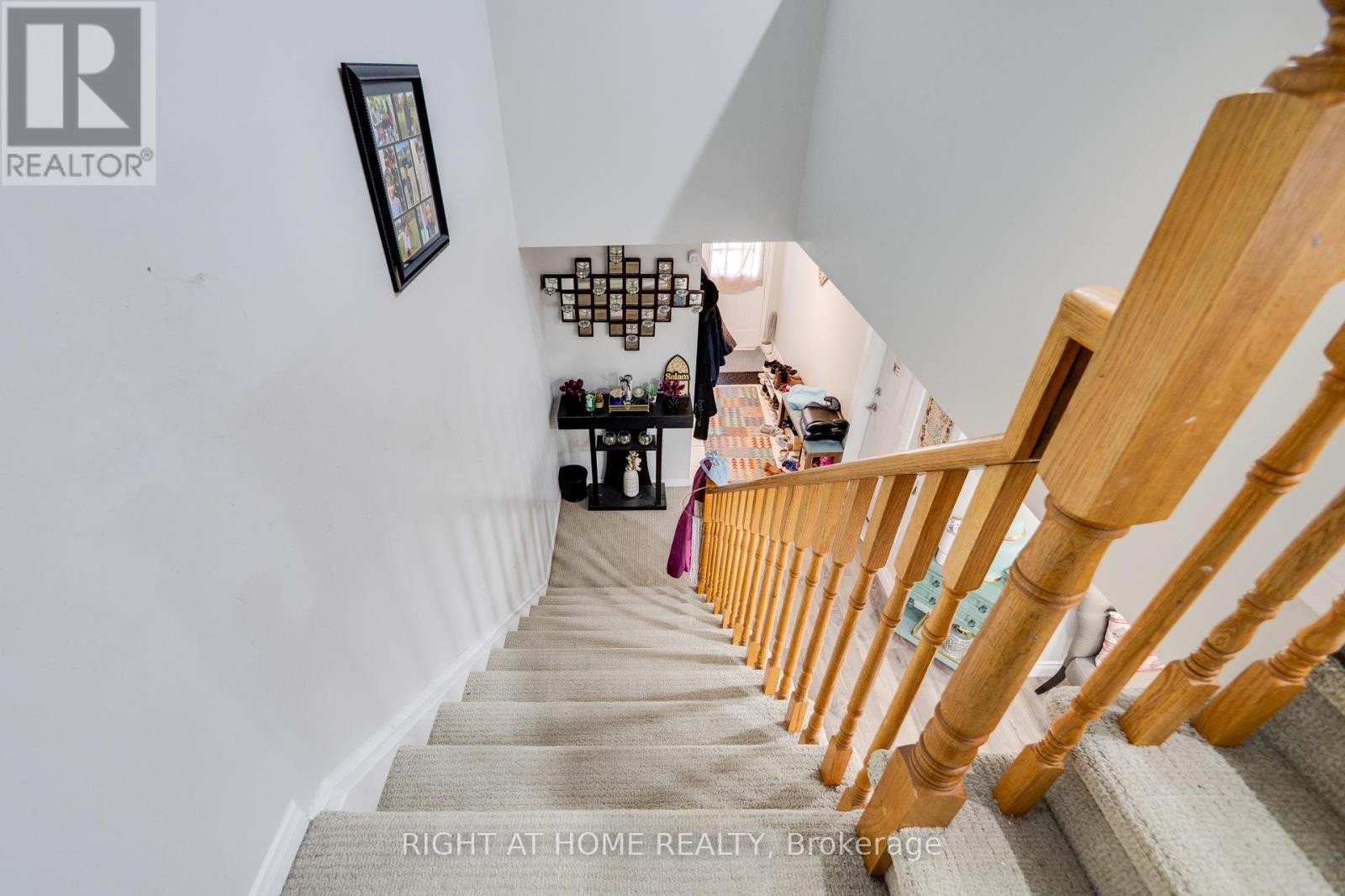 












5146 PORTER STREET

,
Burlington (Uptown),




Ontario
L7L6K8

