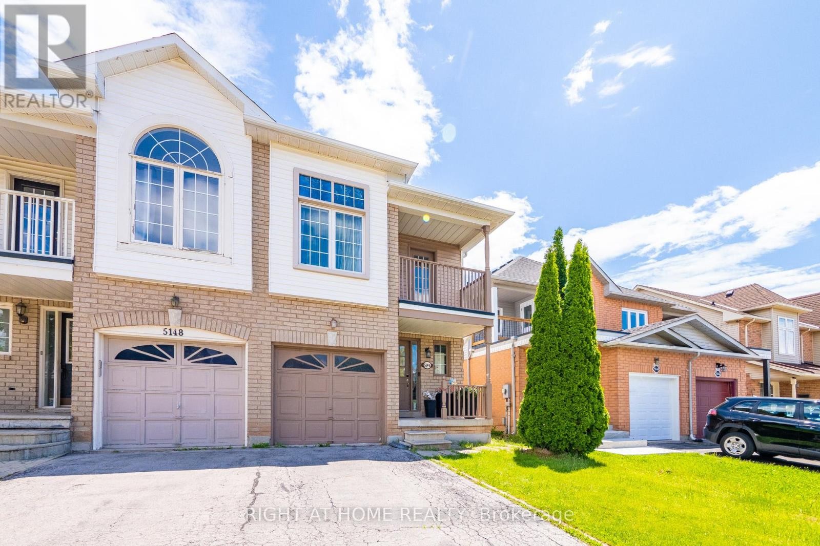 












5146 PORTER STREET

,
Burlington (Uptown),




Ontario
L7L6K8

