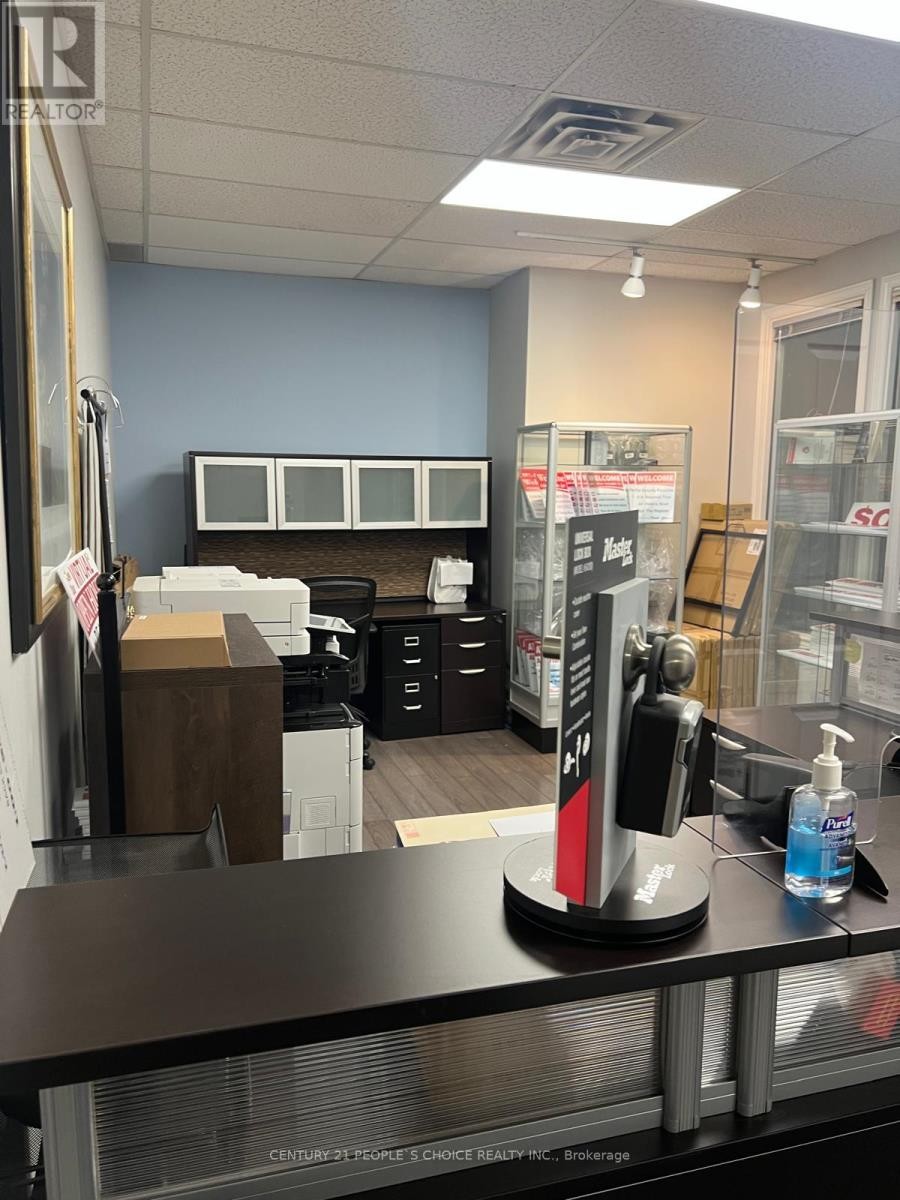 












208 - 420 MAIN STREET E

,
Milton (OM Old Milton),




Ontario
L9T5G3


